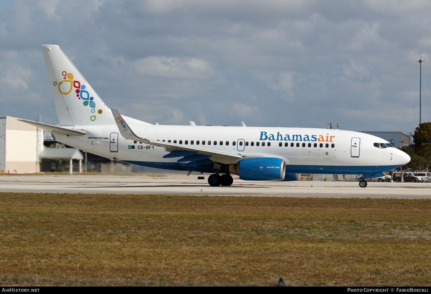 Aircraft Photo of C6-BFY | Boeing 737-7V3 | Bahamasair | AirHistory.net #565422