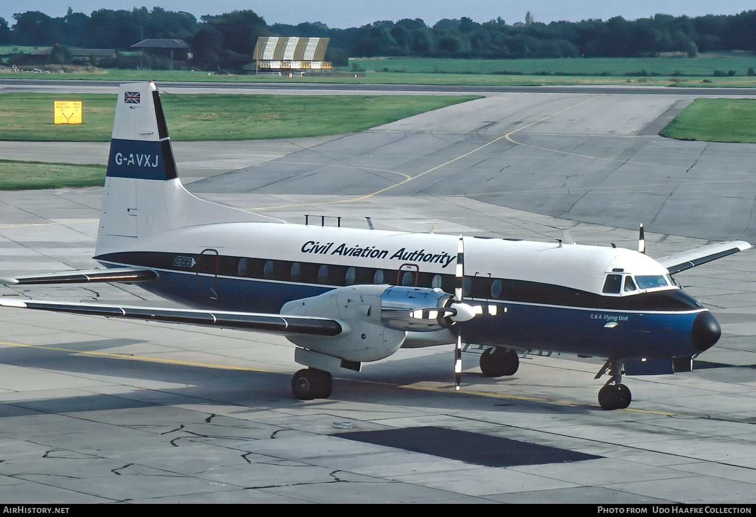 Aircraft Photo of G-AVXJ | Hawker Siddeley HS-748 Srs2/238 | Civil Aviation Authority - CAA | AirHistory.net #565434