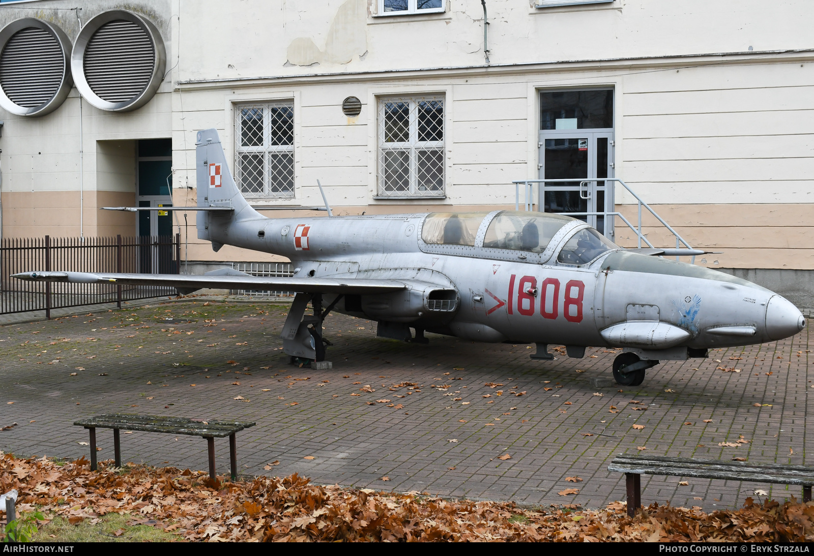 Aircraft Photo of 1808 | PZL-Mielec TS-11 Iskra bis DF | Poland - Air Force | AirHistory.net #565436