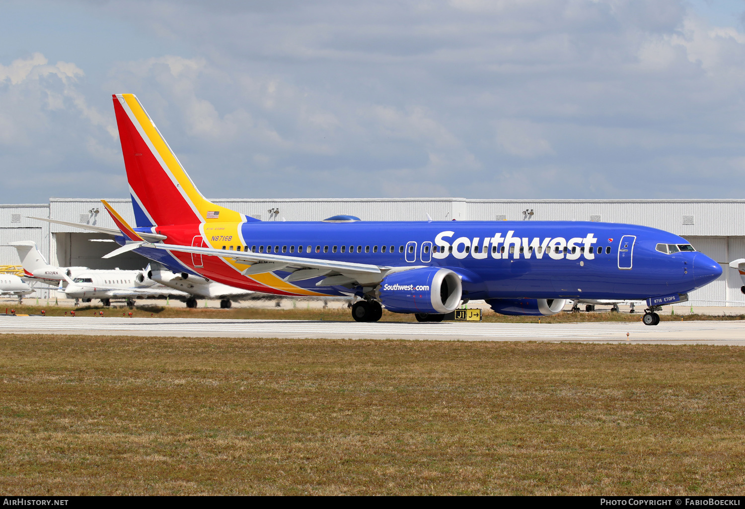 Aircraft Photo of N8716B | Boeing 737-8 Max 8 | Southwest Airlines | AirHistory.net #565461