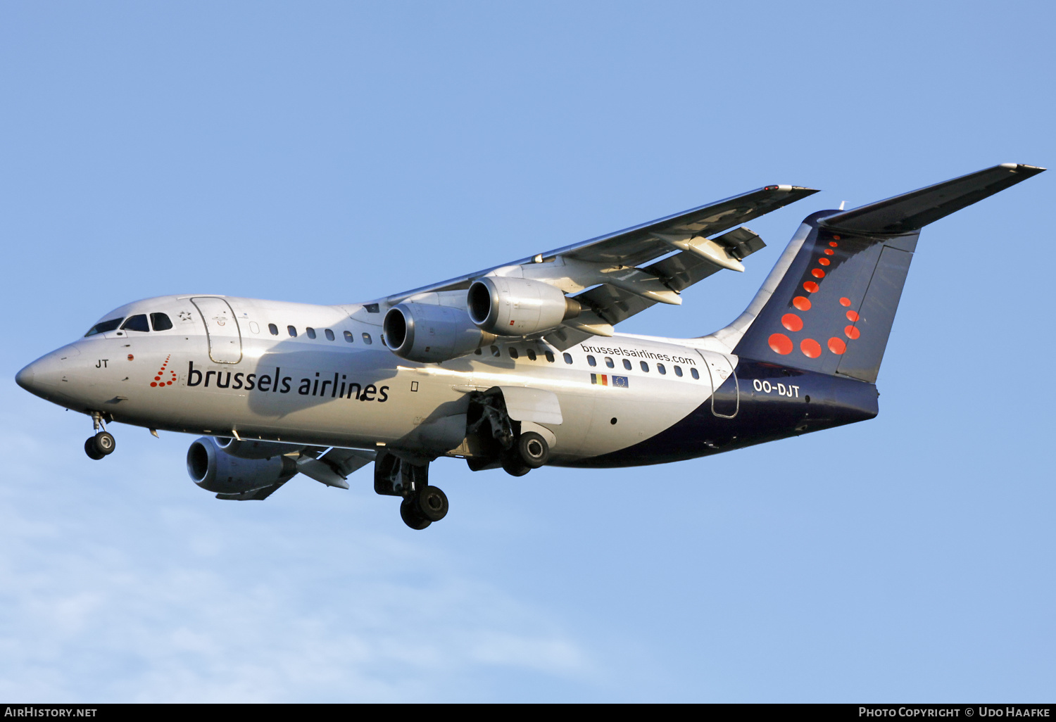 Aircraft Photo of OO-DJT | British Aerospace Avro 146-RJ85 | Brussels Airlines | AirHistory.net #565481