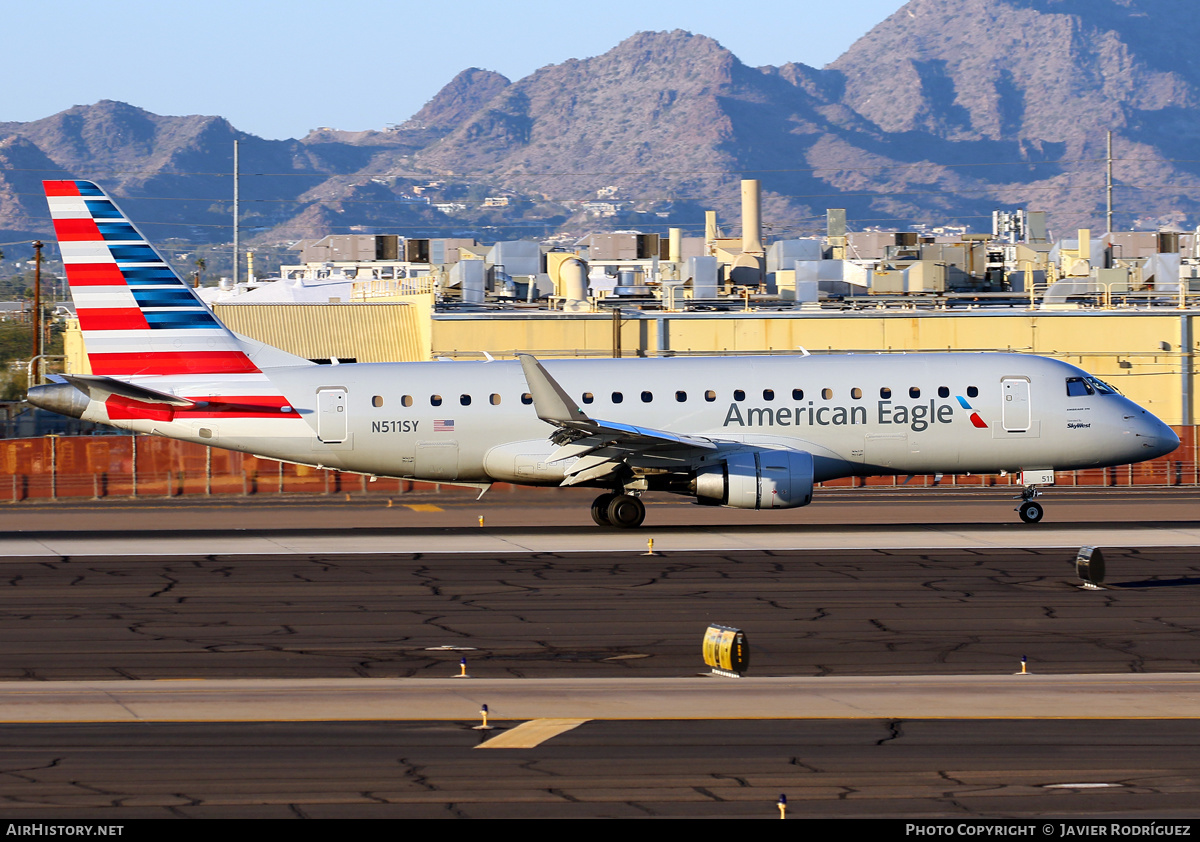 Aircraft Photo of N511SY | Embraer 175LR (ERJ-170-200LR) | American Eagle | AirHistory.net #565490