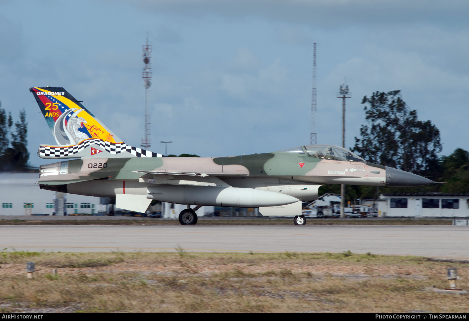 Aircraft Photo of 0220 | General Dynamics F-16A Fighting Falcon | Venezuela - Air Force | AirHistory.net #565508