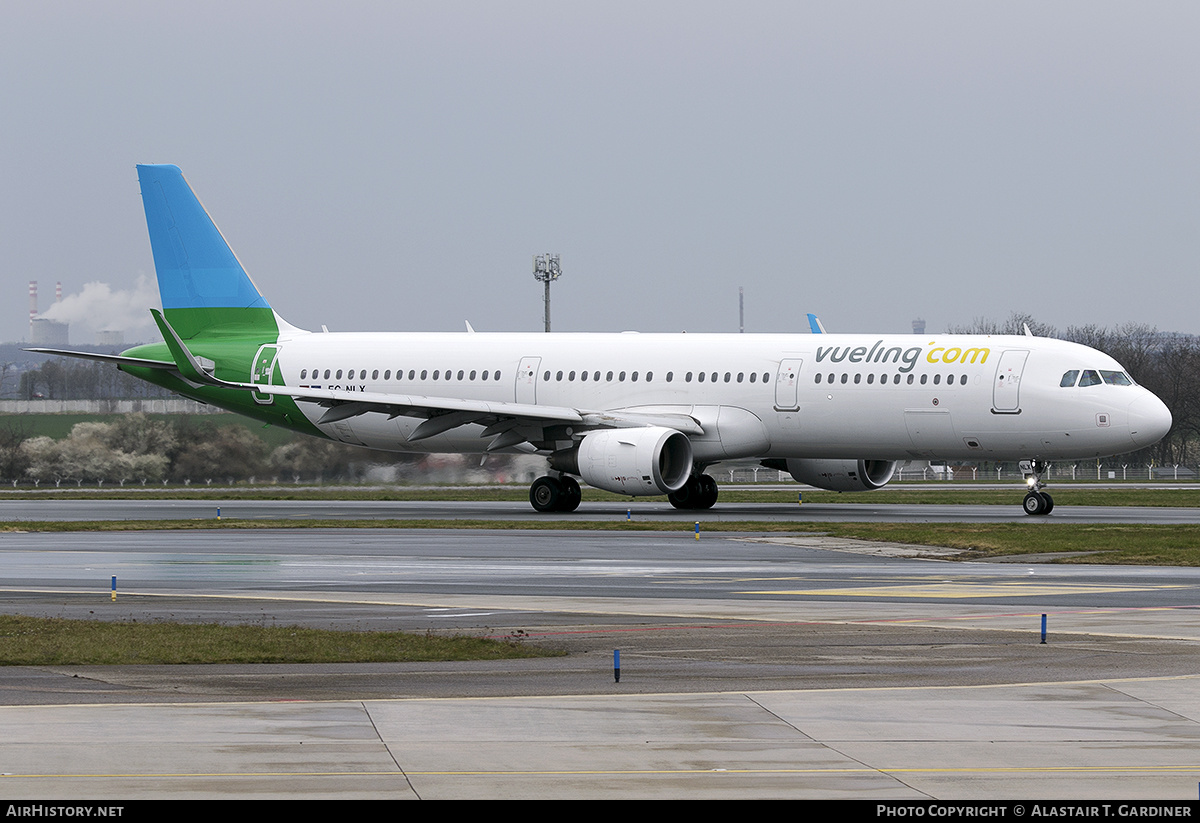 Aircraft Photo of EC-NLX | Airbus A321-211 | Vueling Airlines | AirHistory.net #565521