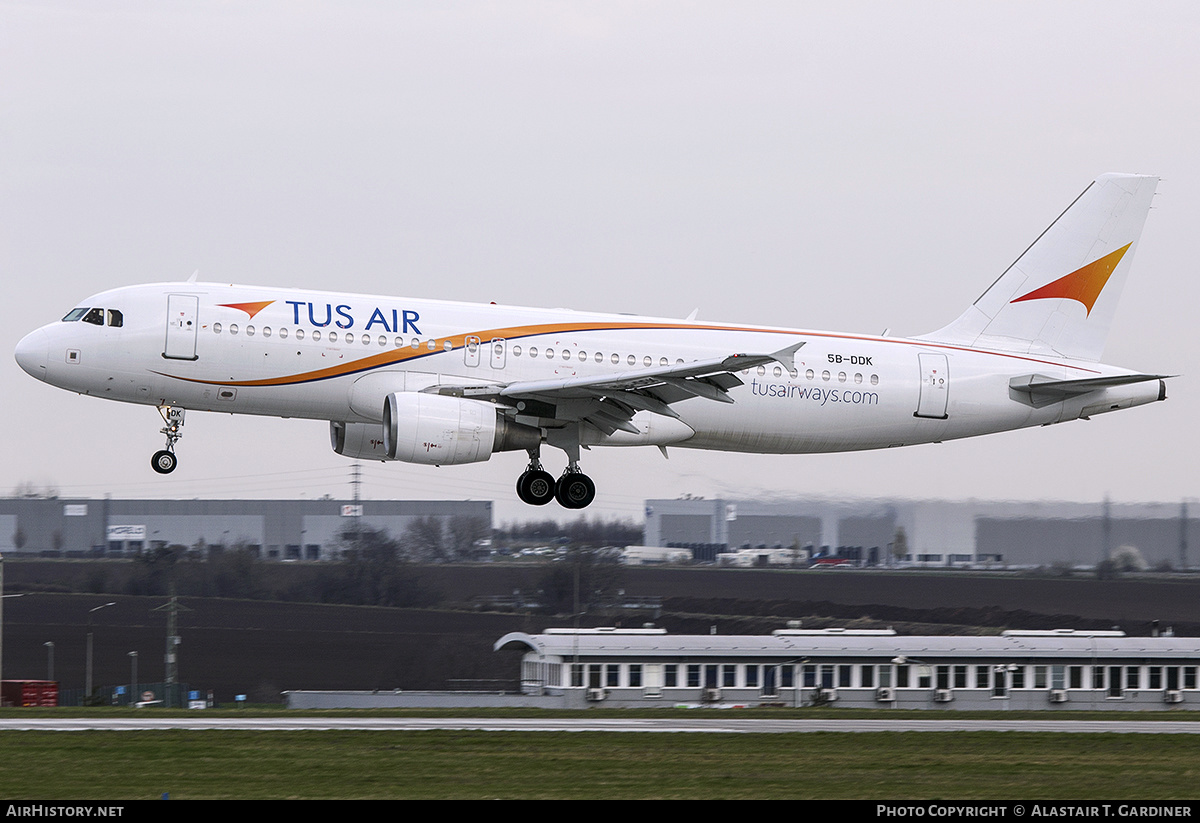 Aircraft Photo of 5B-DDK | Airbus A320-214 | Tus Airways | AirHistory.net #565529