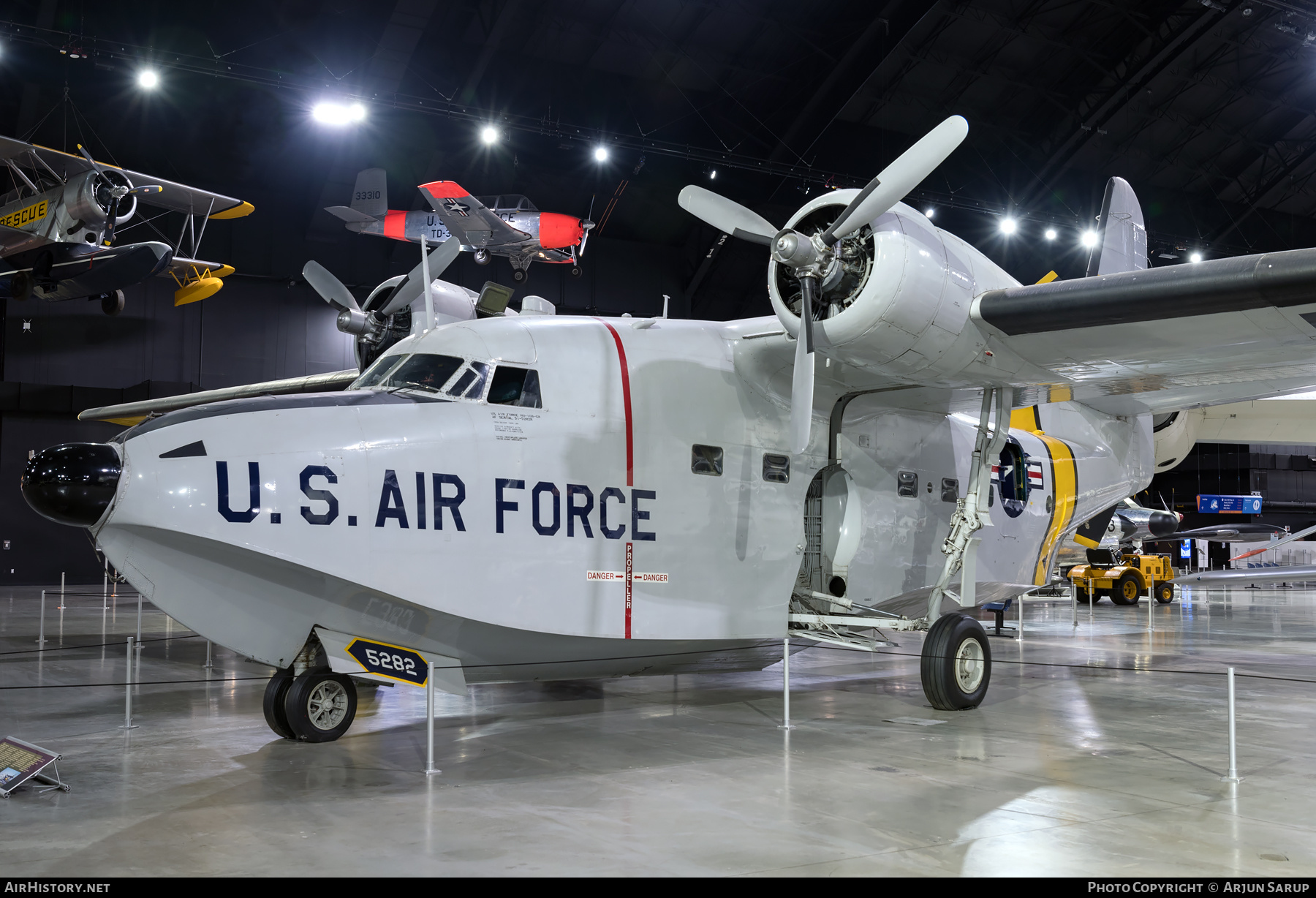Aircraft Photo of 51-5282 / 0-15282 | Grumman HU-16B Albatross | USA - Air Force | AirHistory.net #565551
