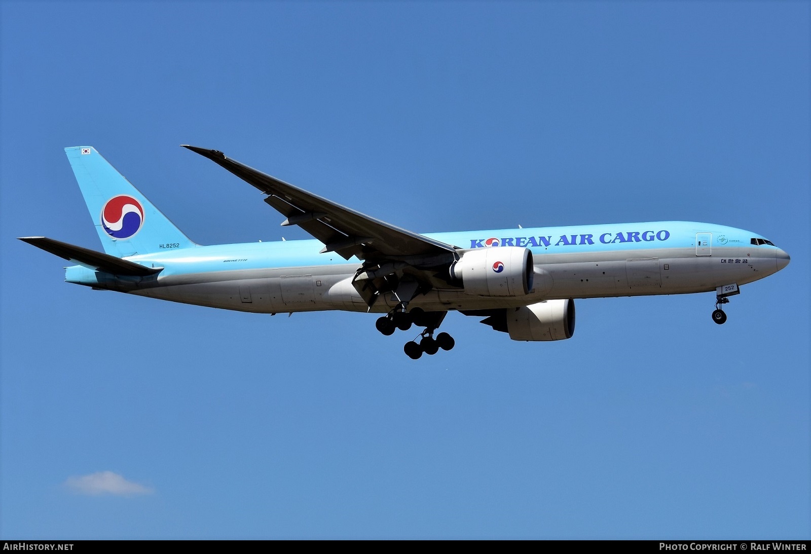 Aircraft Photo of HL8252 | Boeing 777-FB5 | Korean Air Cargo | AirHistory.net #565591