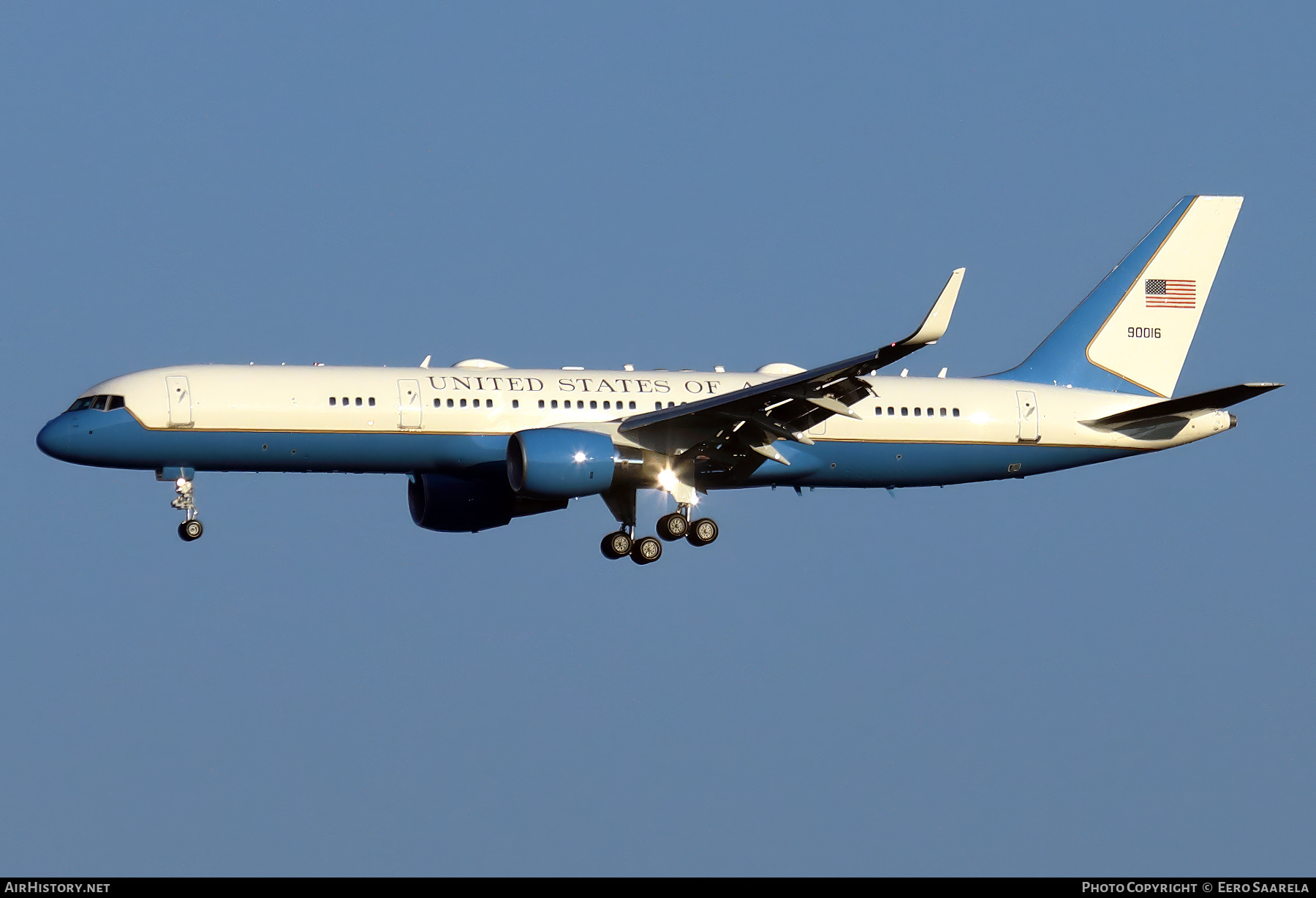 Aircraft Photo of 09-0016 / 90016 | Boeing C-32A (757-200) | USA - Air Force | AirHistory.net #565695