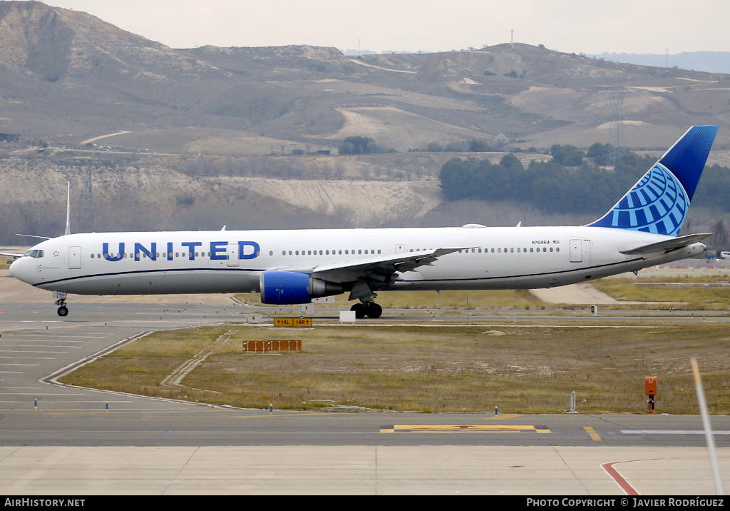 Aircraft Photo of N76064 | Boeing 767-424/ER | United Airlines | AirHistory.net #565736