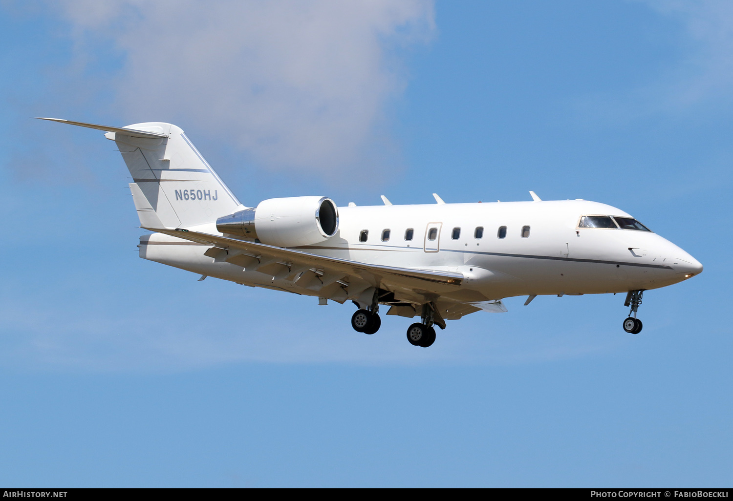 Aircraft Photo of N650HJ | Bombardier Challenger 604 (CL-600-2B16) | AirHistory.net #565762
