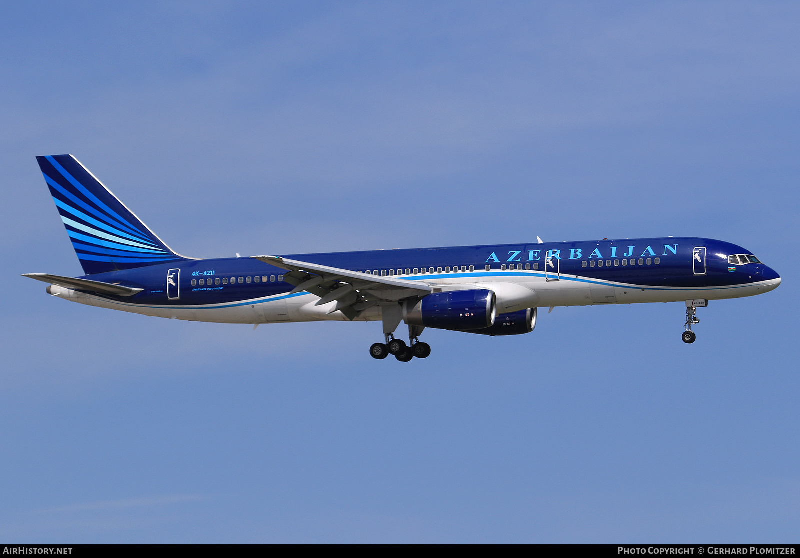 Aircraft Photo of 4K-AZ11 | Boeing 757-22L | Azerbaijan Airlines - AZAL - AHY | AirHistory.net #565770