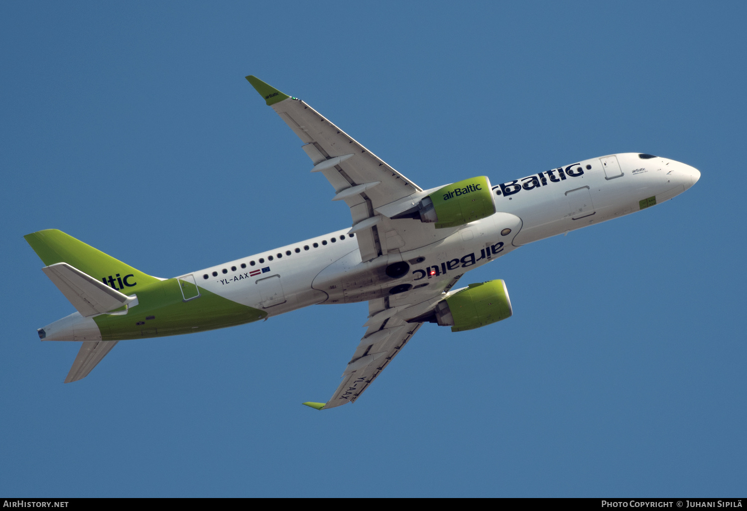 Aircraft Photo of YL-AAX | Airbus A220-371 (BD-500-1A11) | AirBaltic | AirHistory.net #565797