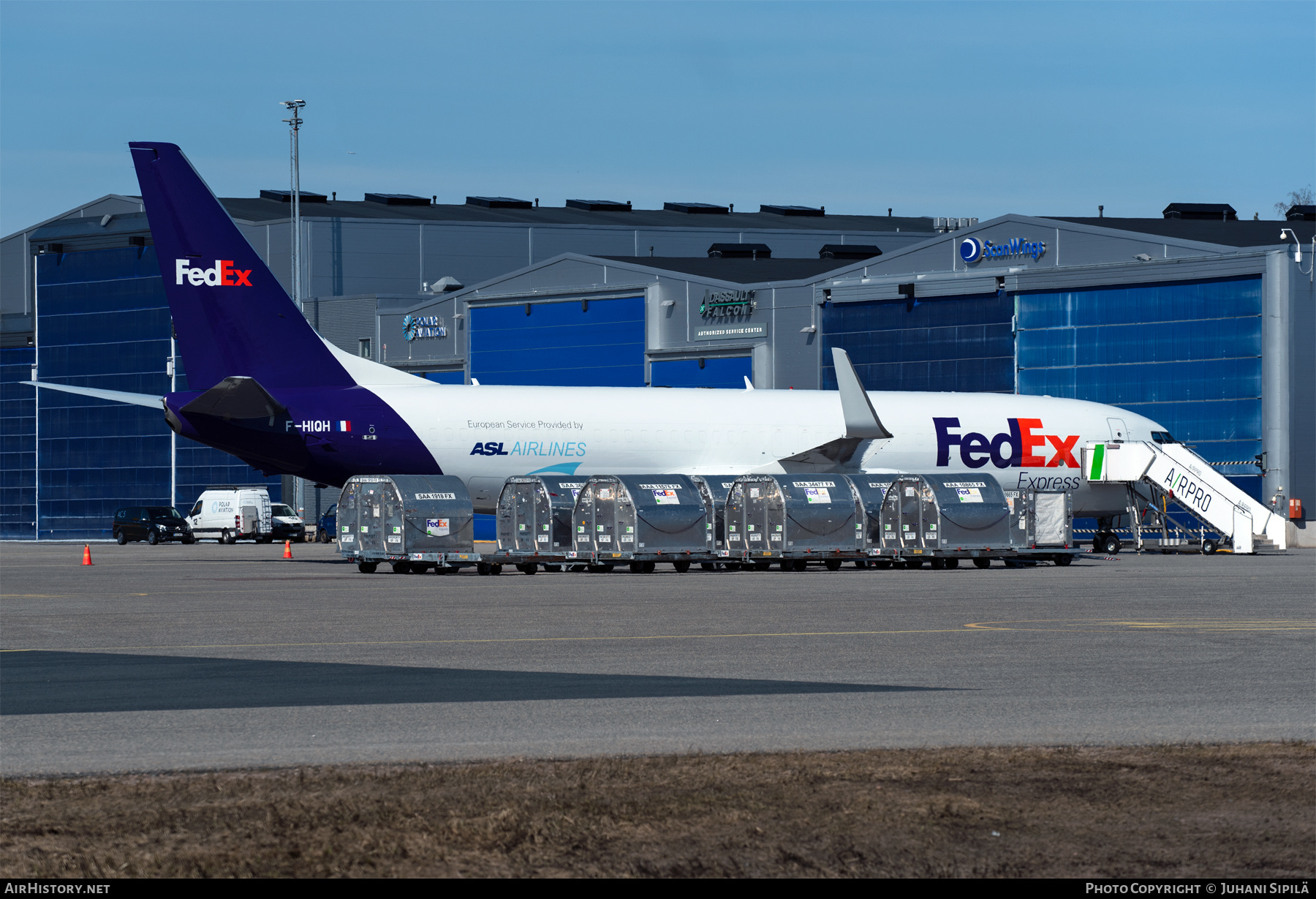 Aircraft Photo of F-HIQH | Boeing 737-86N(BCF) | FedEx Express | AirHistory.net #565822