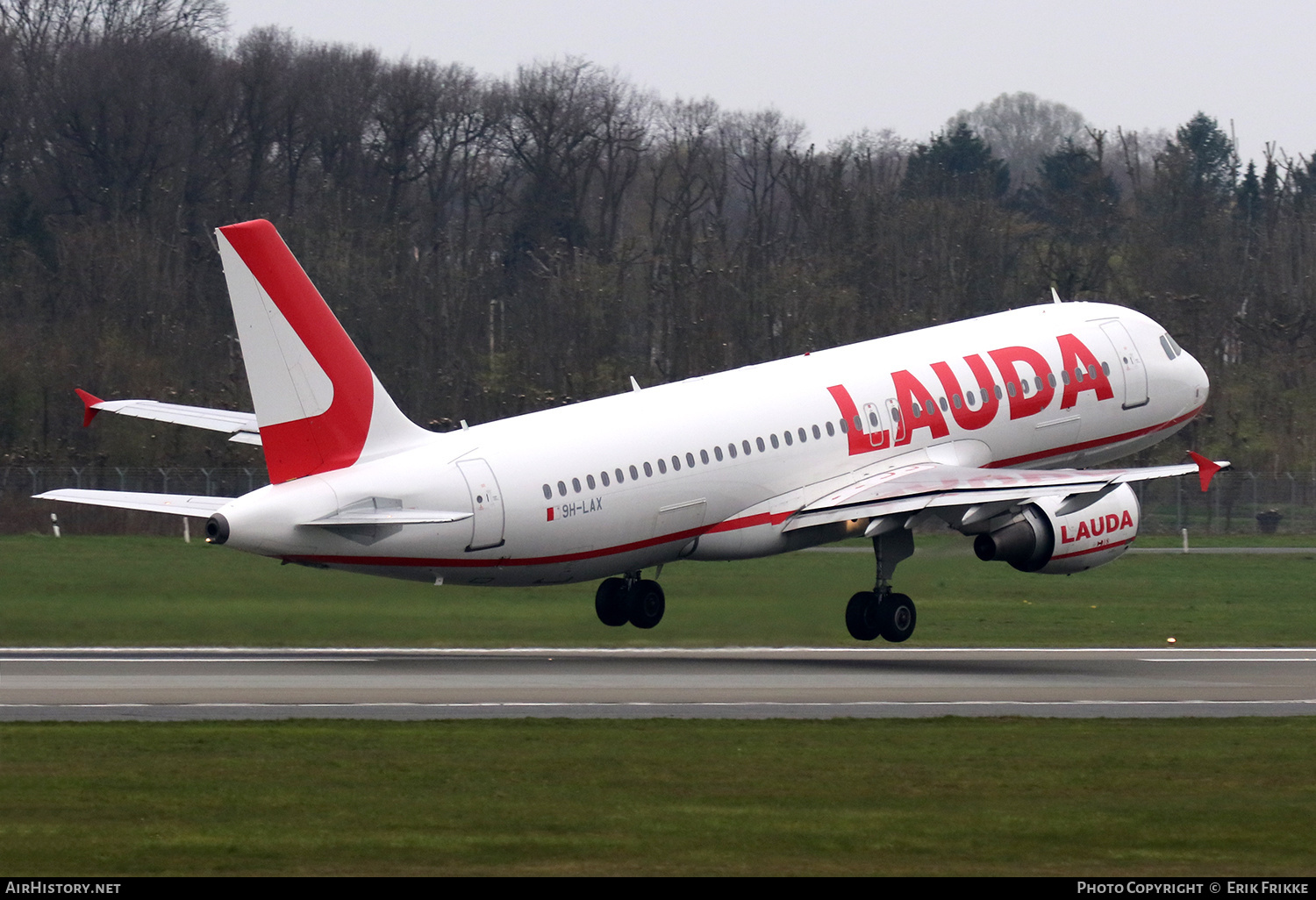 Aircraft Photo of 9H-LAX | Airbus A320-214 | Lauda | AirHistory.net #565905