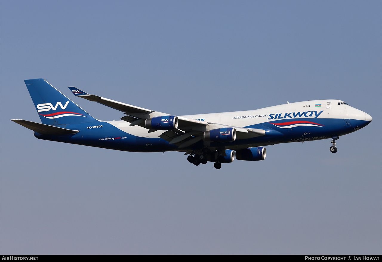 Aircraft Photo of 4K-SW800 | Boeing 747-4R7F/SCD | SilkWay West Airlines | AirHistory.net #565941