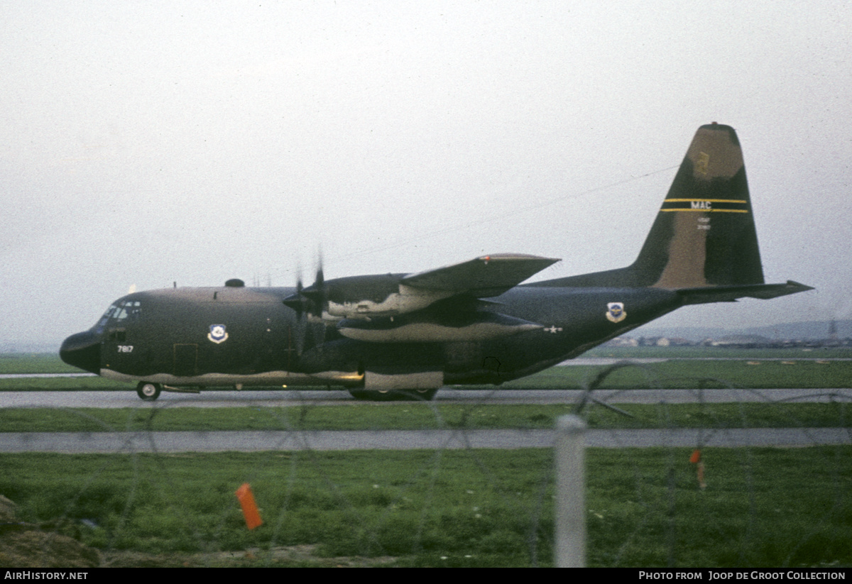 Aircraft Photo of 63-7817 / 37817 | Lockheed C-130E Hercules (L-382) | USA - Air Force | AirHistory.net #565944