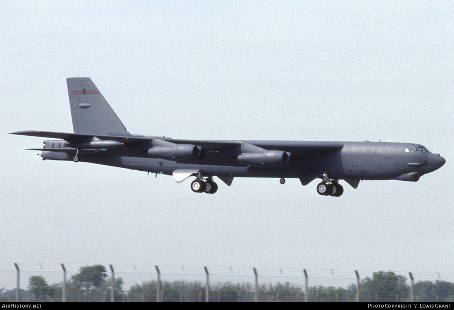 Aircraft Photo of 61-0024 / 10024 | Boeing B-52H Stratofortress | USA - Air Force | AirHistory.net #565959