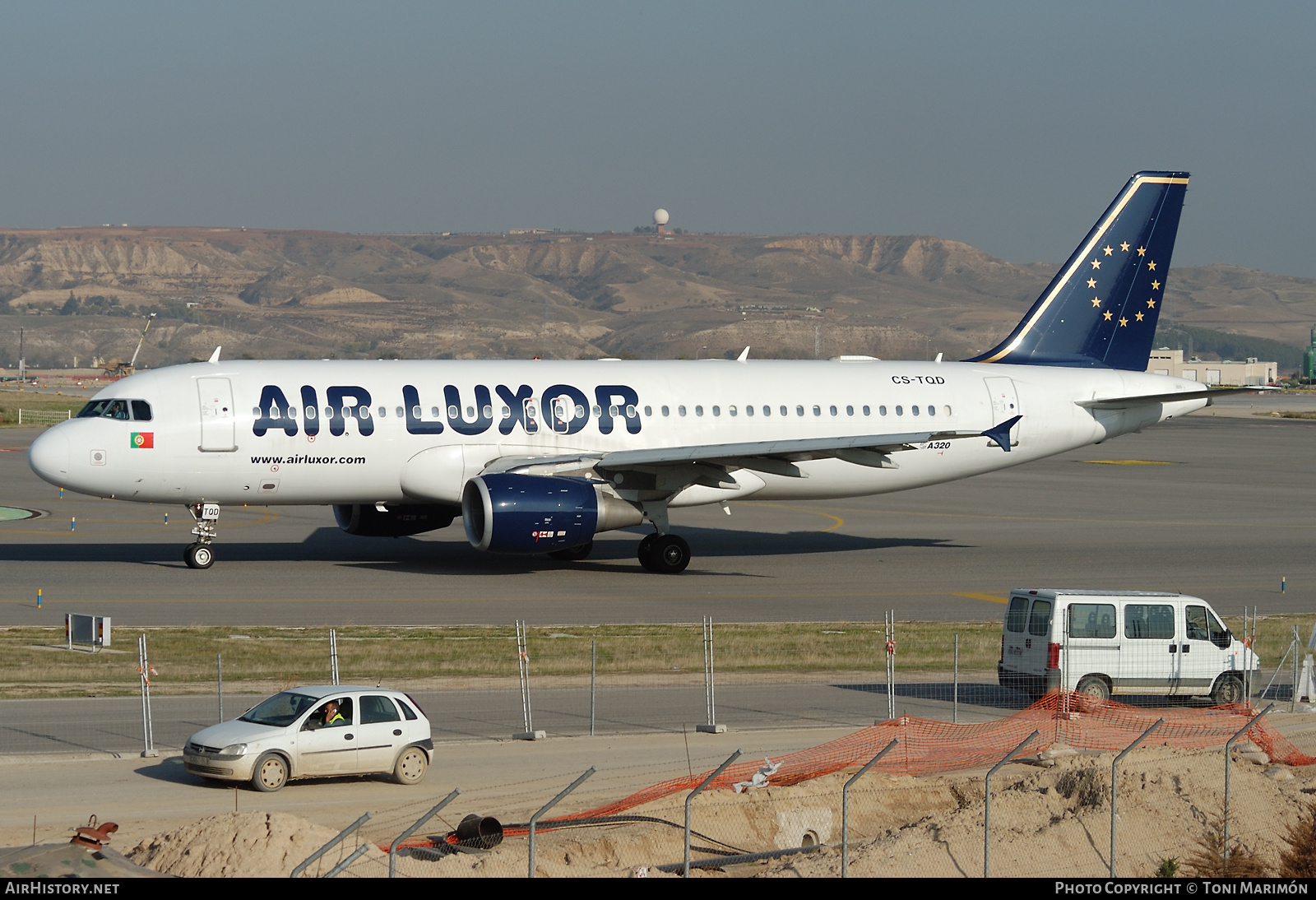 Aircraft Photo of CS-TQD | Airbus A320-214 | Air Luxor | AirHistory.net #566030