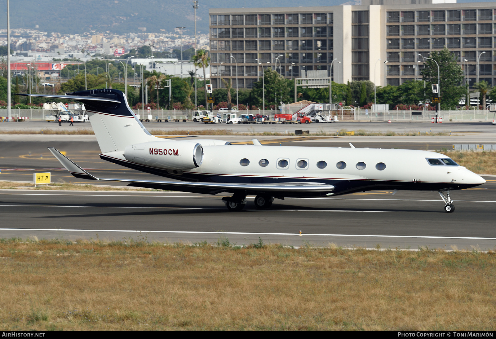 Aircraft Photo of N950CM | Gulfstream Aerospace G650ER (G-VI) | AirHistory.net #566130