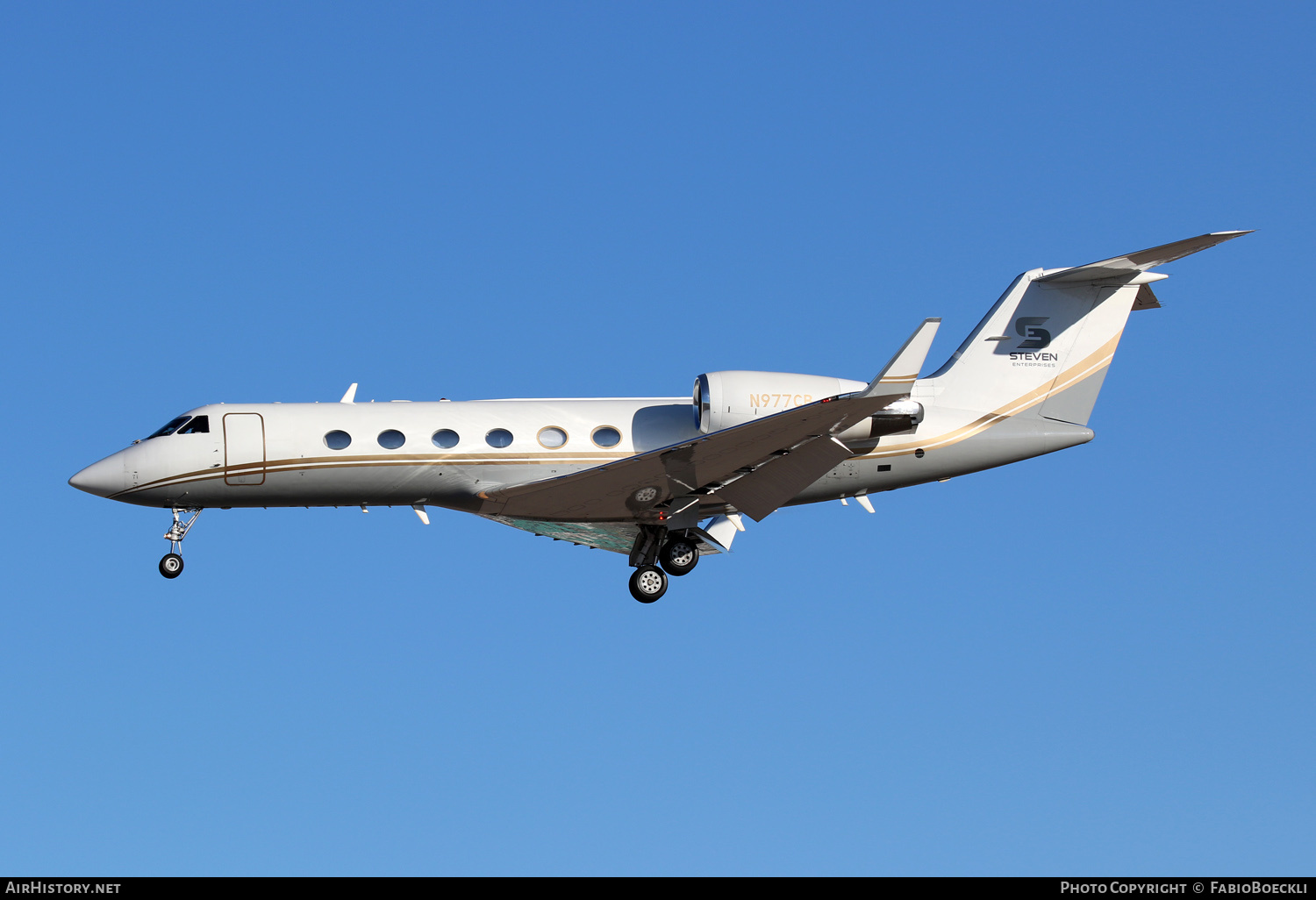 Aircraft Photo of N977CB | Gulfstream Aerospace G-IV Gulfstream IV-SP | Steven Enterprises | AirHistory.net #566149