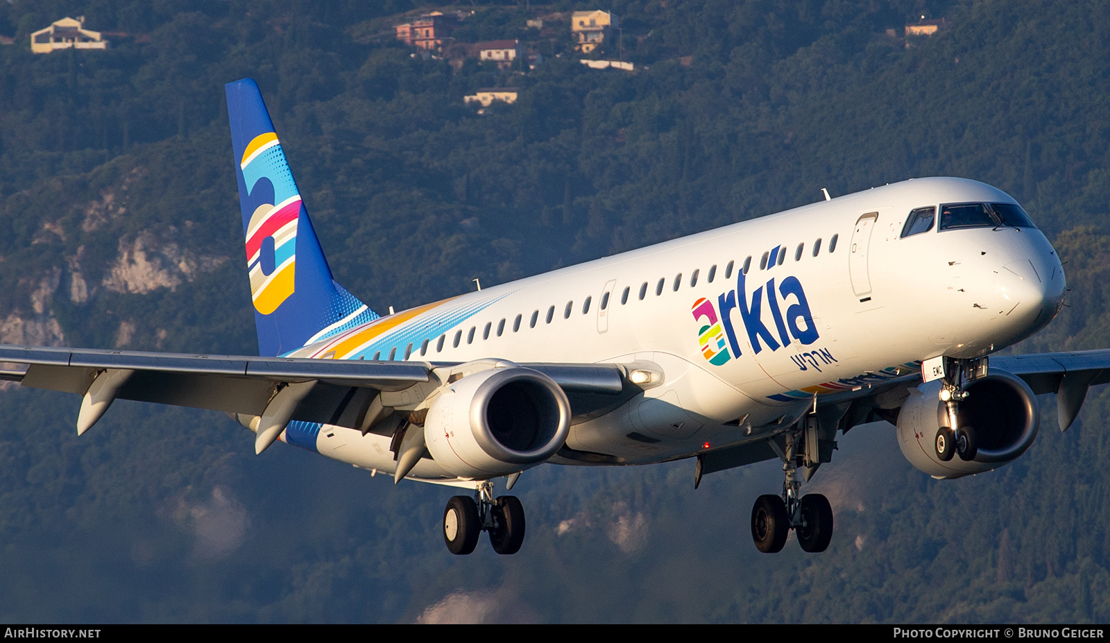 Aircraft Photo of 4X-EMC | Embraer 195LR (ERJ-190-200LR) | Arkia Israeli Airlines | AirHistory.net #566214