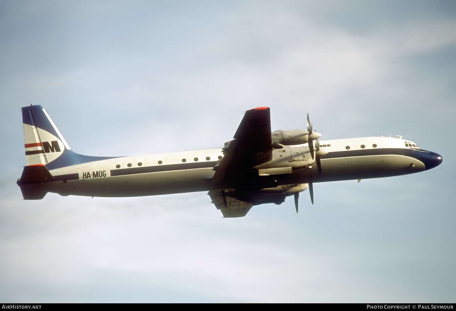 Aircraft Photo of HA-MOG | Ilyushin Il-18V | Malév - Hungarian Airlines | AirHistory.net #566224