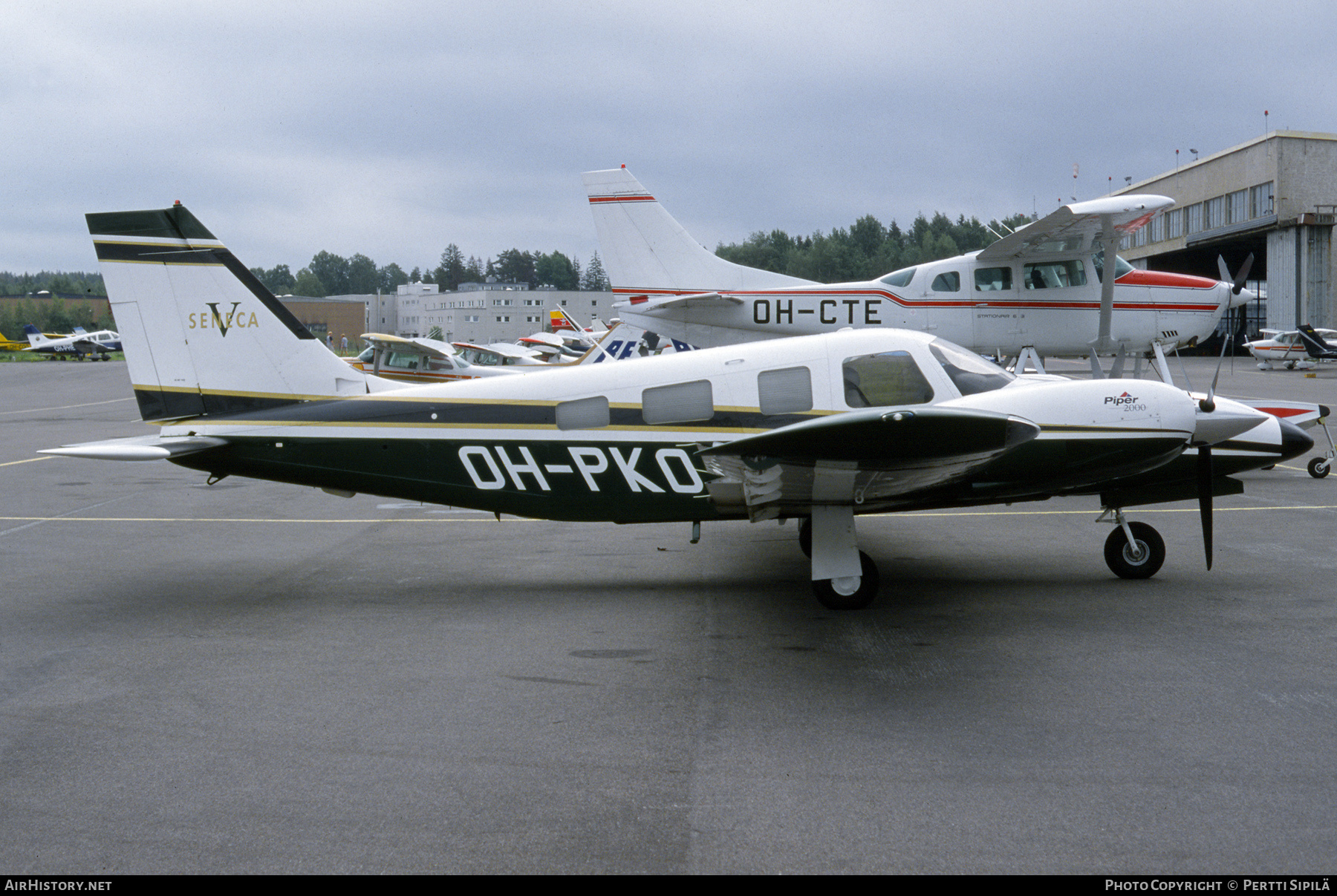 Aircraft Photo of OH-PKO | Piper PA-34-220T Seneca V | AirHistory.net #566262