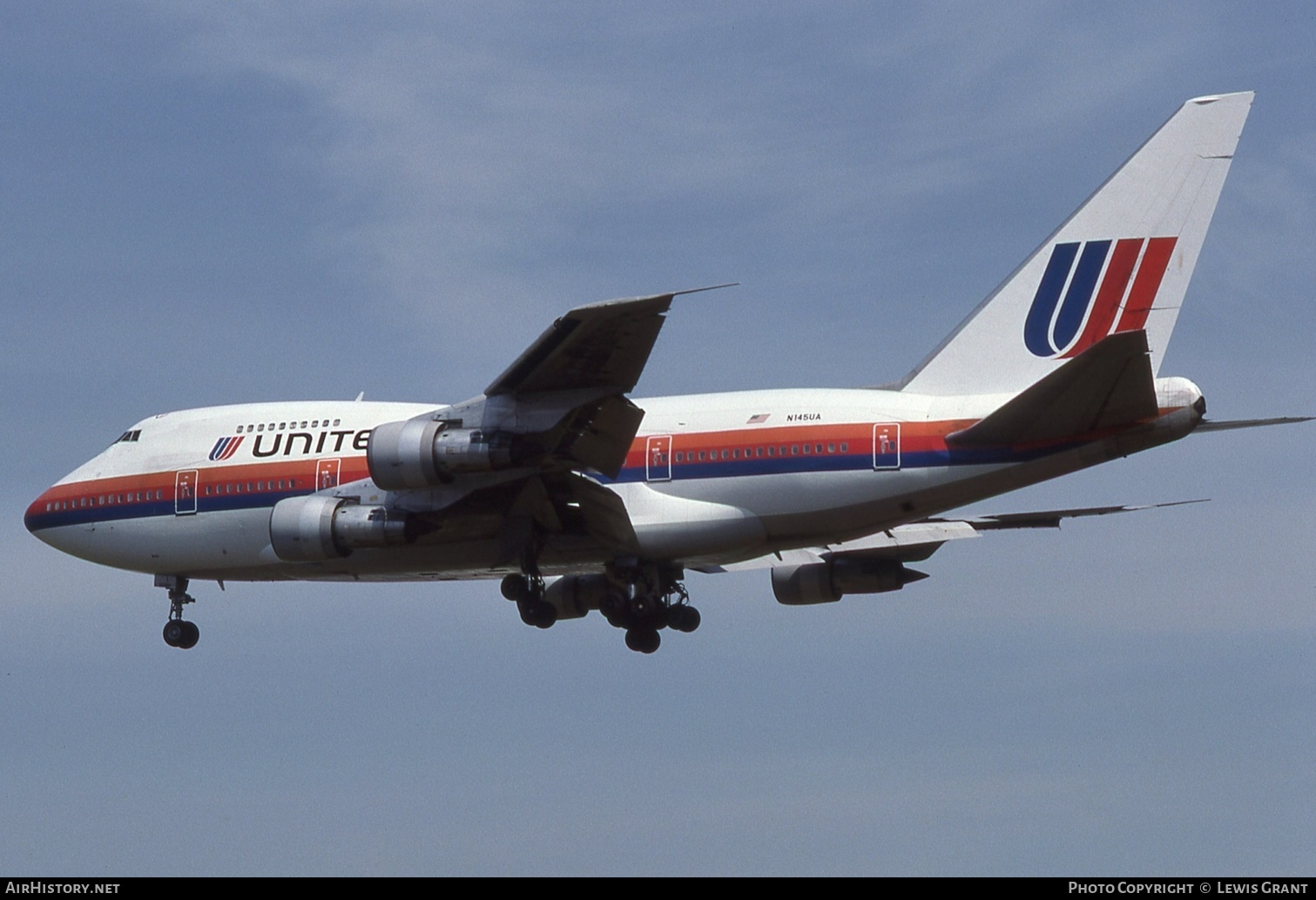 Aircraft Photo of N145UA | Boeing 747SP-21 | United Airlines | AirHistory.net #566285
