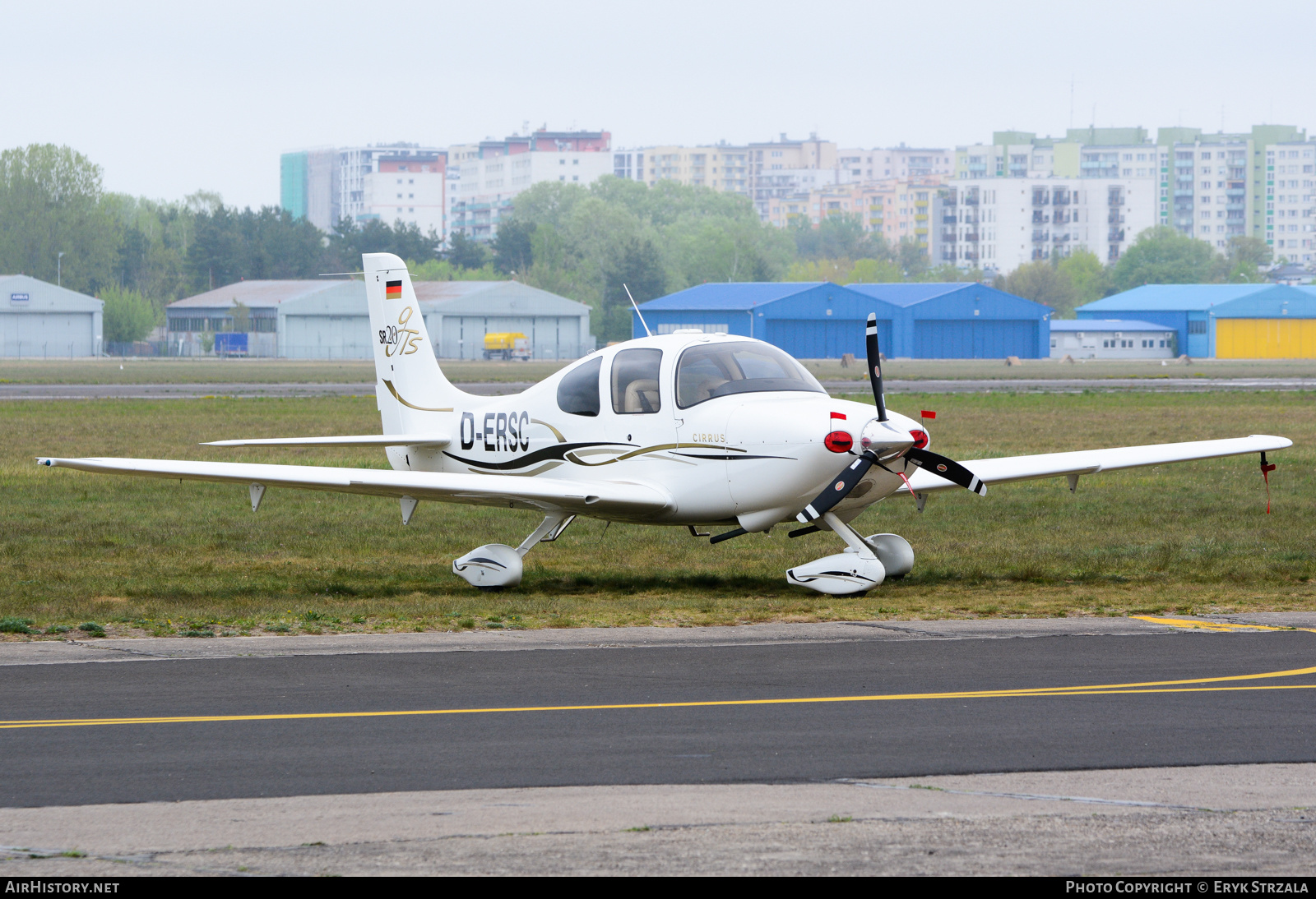 Aircraft Photo of D-ERSC | Cirrus SR-20 G2-GTS | AirHistory.net #566319