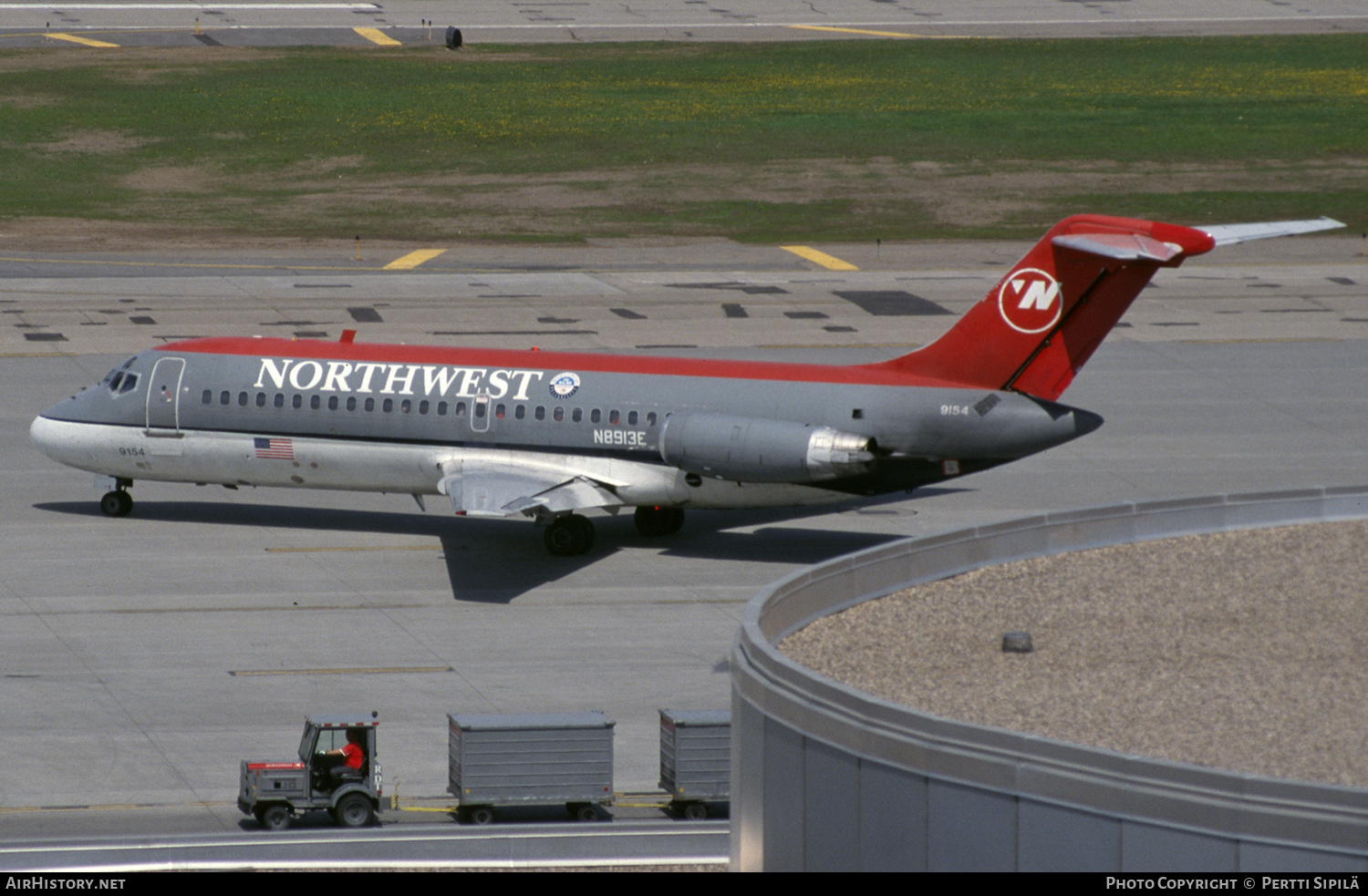 Aircraft Photo of N8913E | Douglas DC-9-14 | Northwest Airlines | AirHistory.net #566376