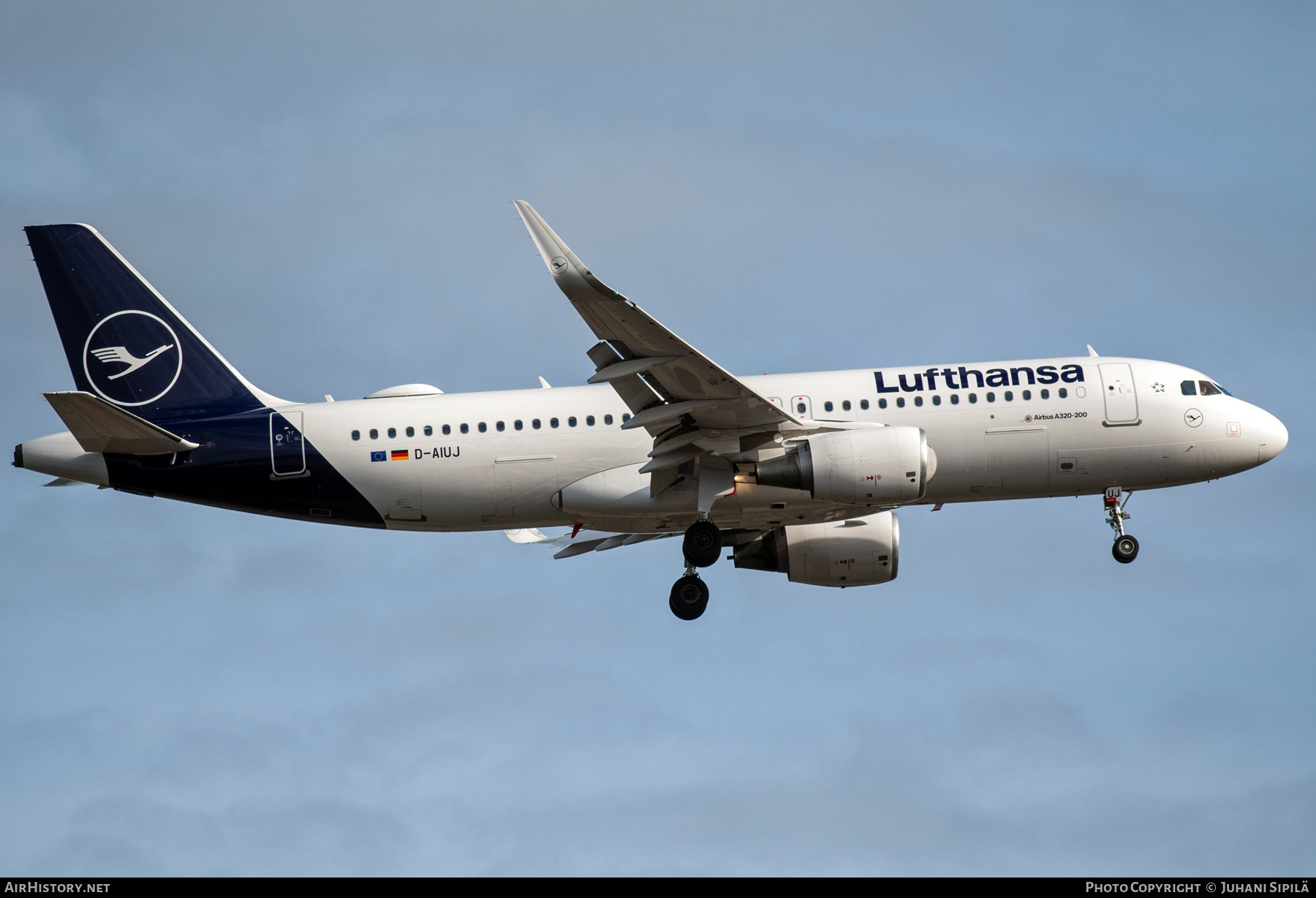 Aircraft Photo of D-AIUJ | Airbus A320-214 | Lufthansa | AirHistory.net #566455