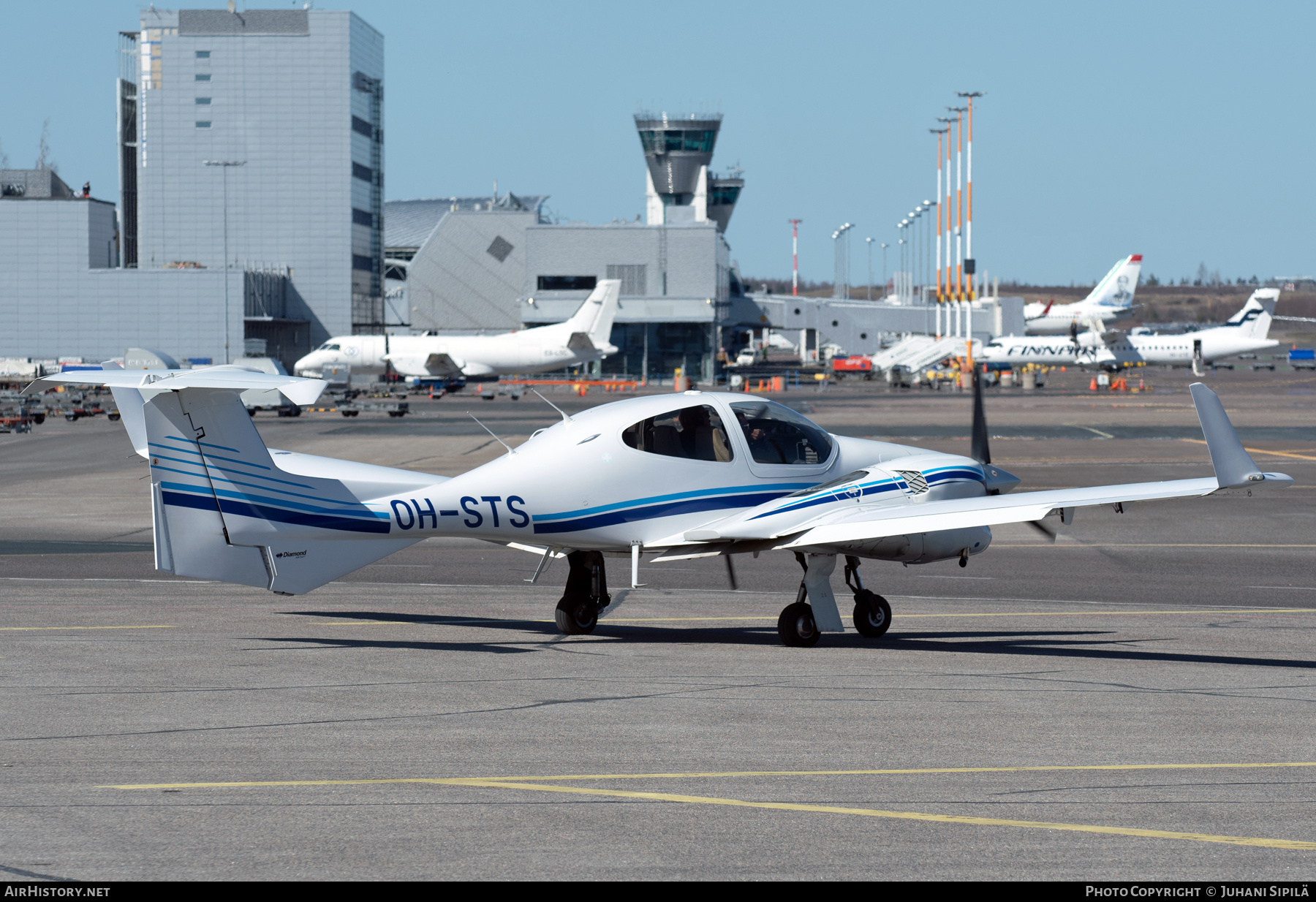 Aircraft Photo of OH-STS | Diamond DA42 Twin Star | AirHistory.net #566466