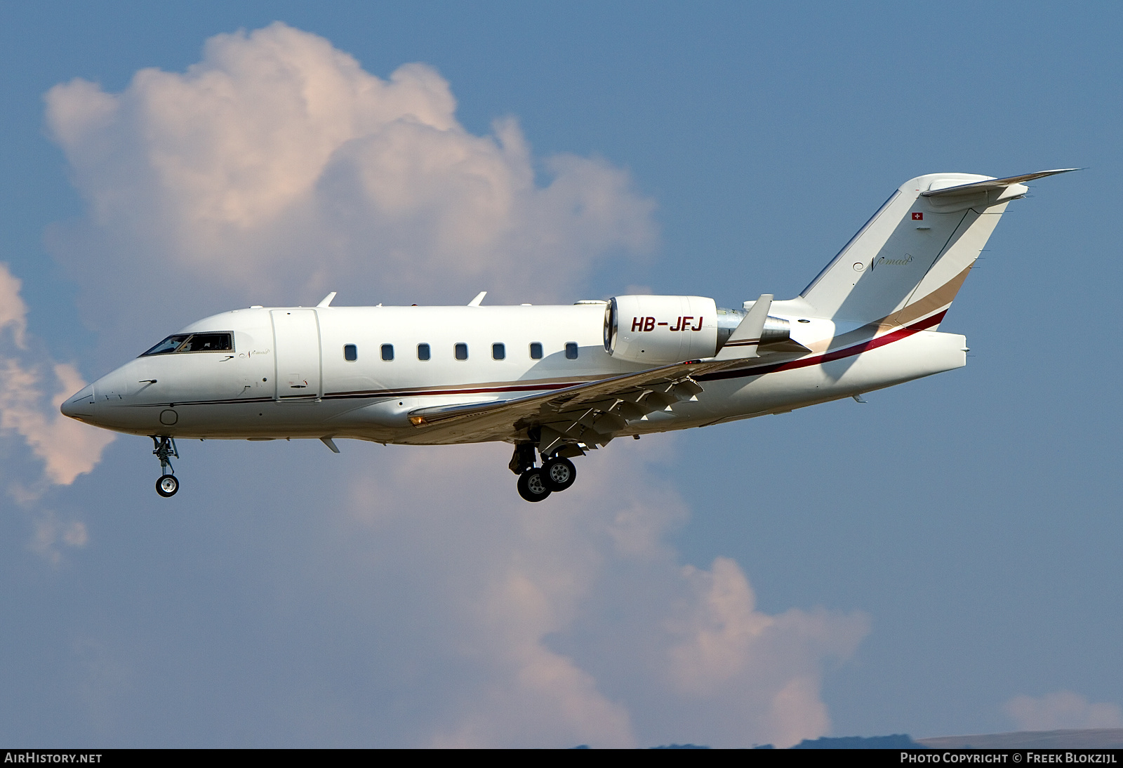 Aircraft Photo of HB-JFJ | Bombardier Challenger 604 (CL-600-2B16) | Nomad Aviation | AirHistory.net #566470