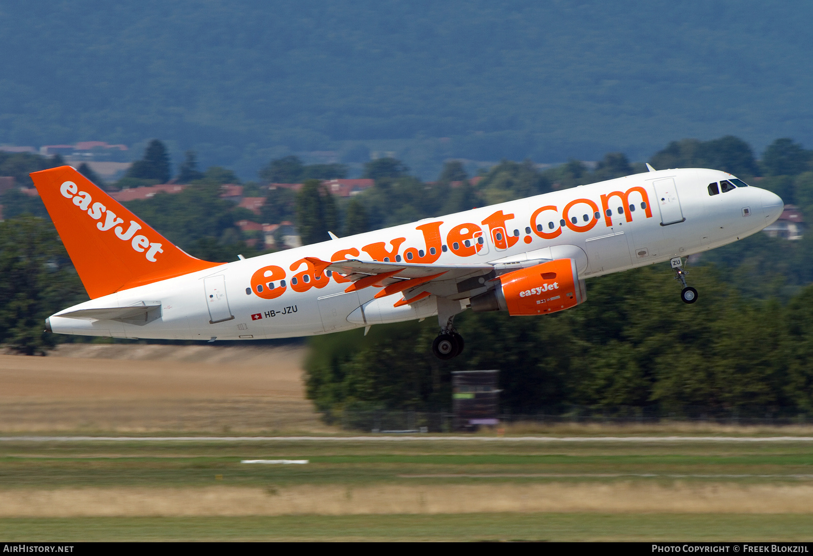 Aircraft Photo of HB-JZU | Airbus A319-111 | EasyJet | AirHistory.net #566483