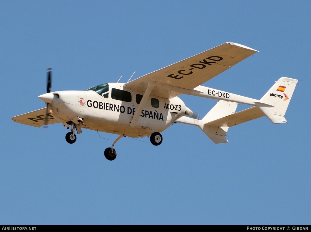 Aircraft Photo of EC-DKD | Cessna 337G Skymaster | Eliance | AirHistory.net #566494