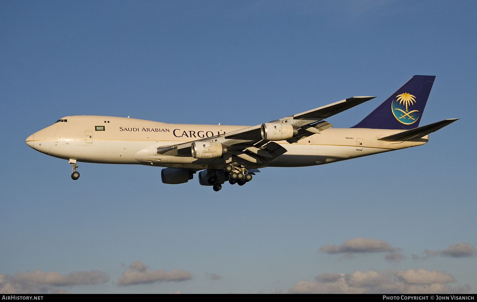 Aircraft Photo of HZ-AIU | Boeing 747-268F/SCD | Saudi Arabian Airlines Cargo | AirHistory.net #566521