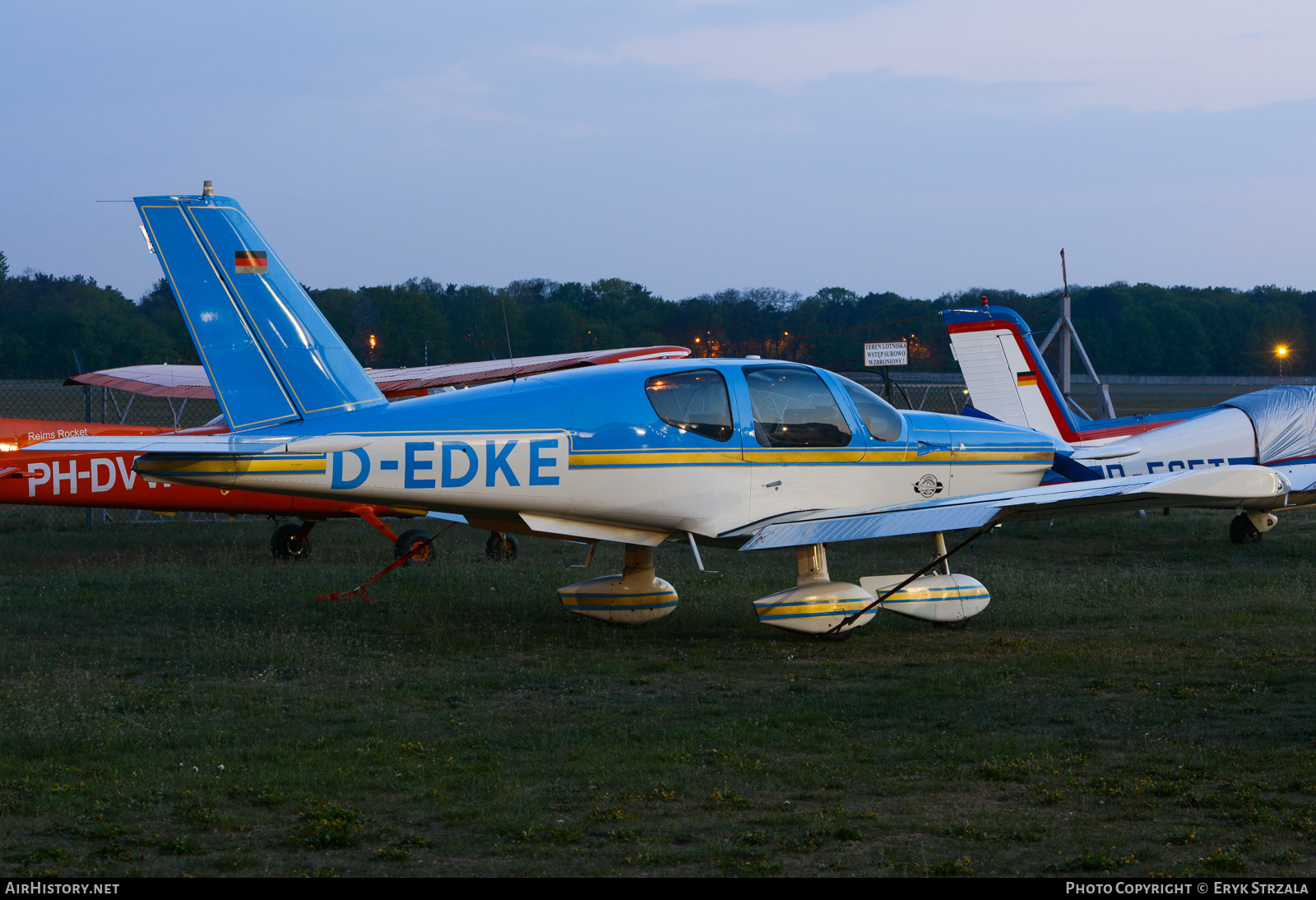 Aircraft Photo of D-EDKE | Socata TB-9 Tampico | AirHistory.net #566540