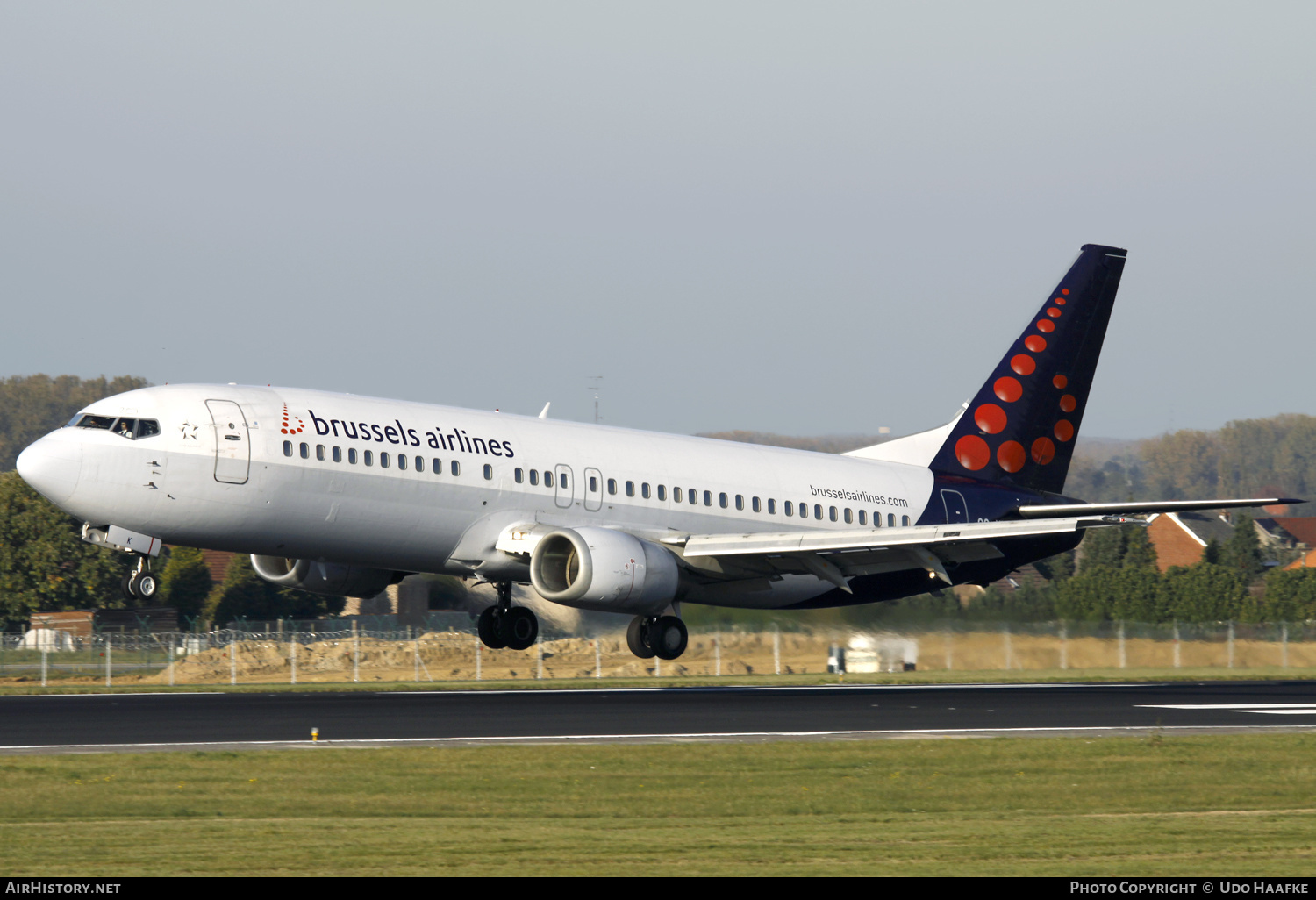 Aircraft Photo of OO-VEK | Boeing 737-405 | Brussels Airlines | AirHistory.net #566541