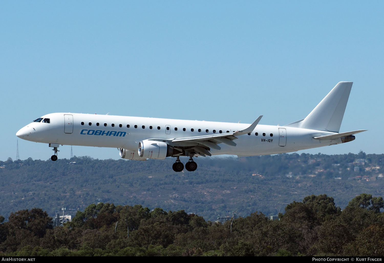 Aircraft Photo of VH-IQY | Embraer 190AR (ERJ-190-100IGW) | Cobham Aviation Services | AirHistory.net #566548