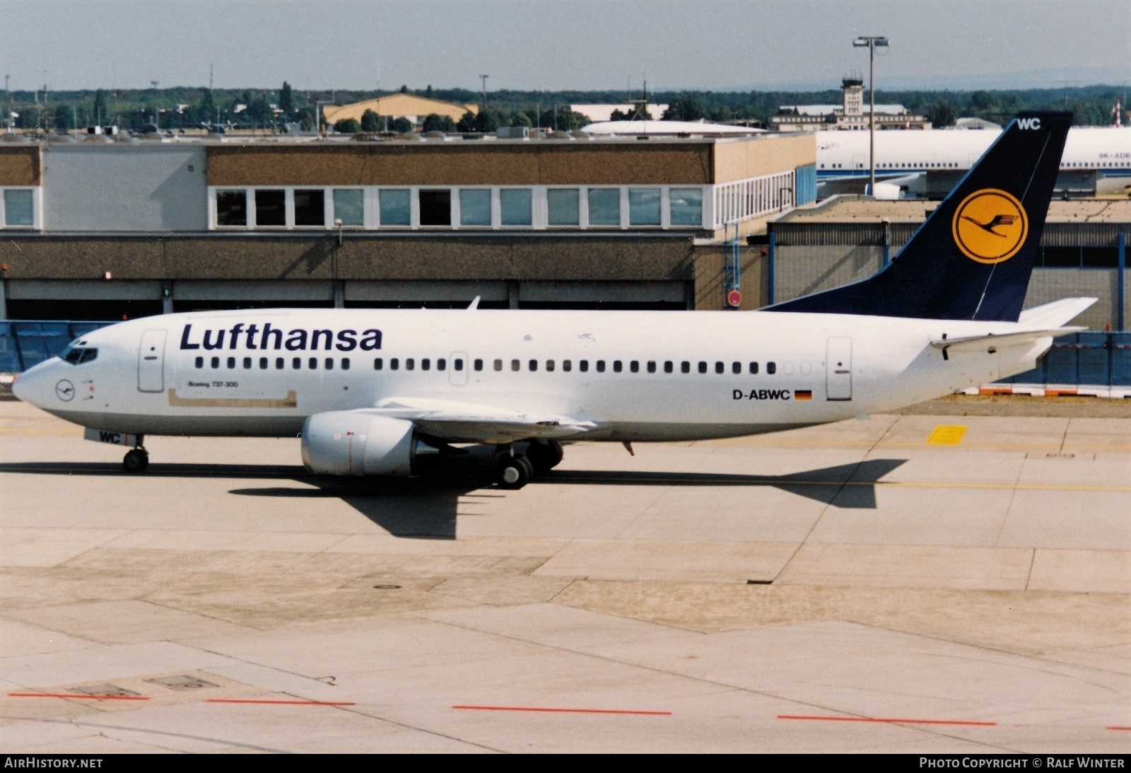 Aircraft Photo of D-ABWC | Boeing 737-330(QC) | Lufthansa | AirHistory.net #566557