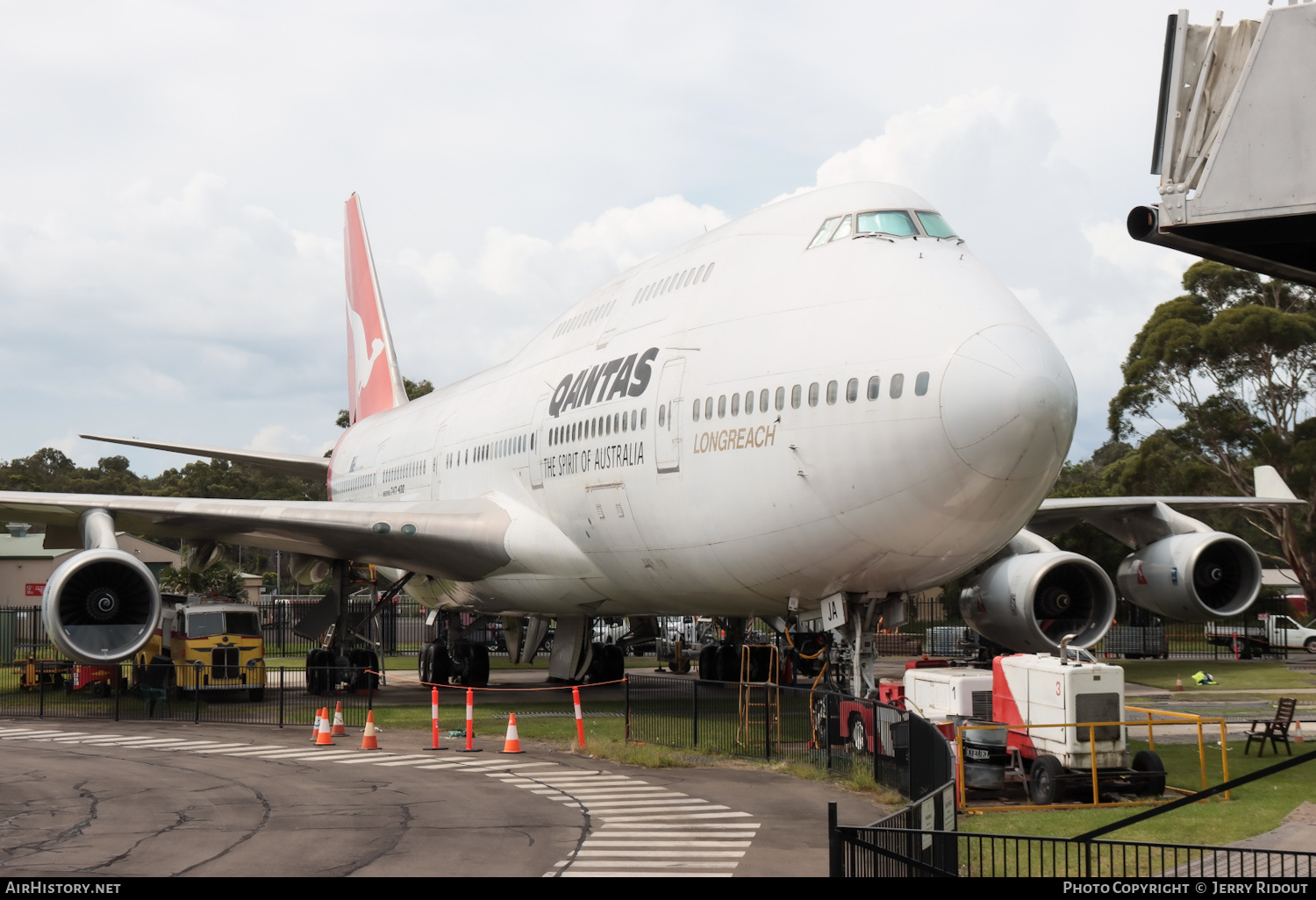 Aircraft Photo of VH-OJA | Boeing 747-438 | Qantas | AirHistory.net #566646