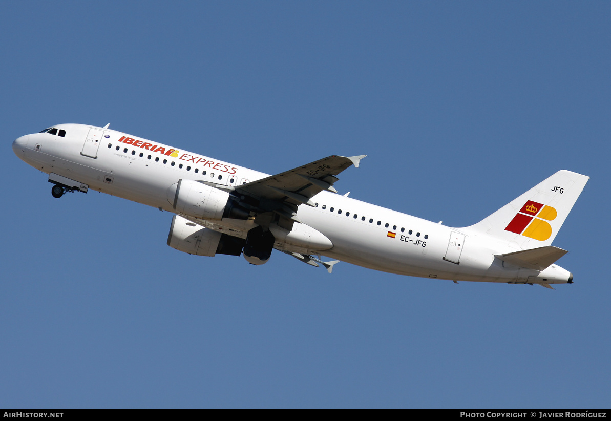 Aircraft Photo of EC-JFG | Airbus A320-214 | Iberia Express | AirHistory.net #566730