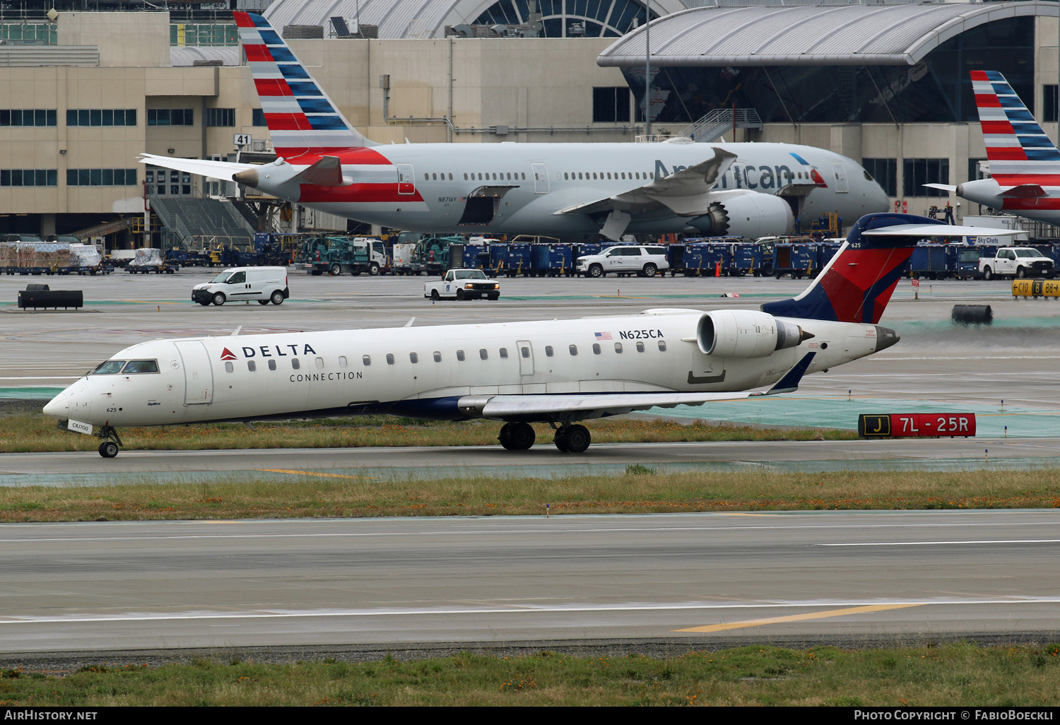 Aircraft Photo of N625CA | Bombardier CRJ-701ER (CL-600-2C10) | Delta Connection | AirHistory.net #566862