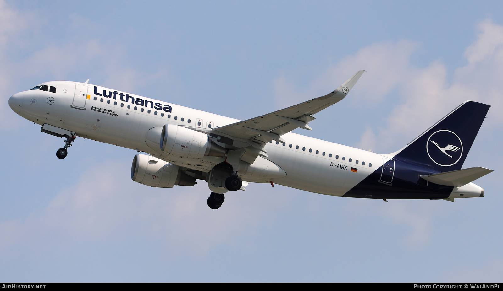 Aircraft Photo of D-AIWK | Airbus A320-214 | Lufthansa | AirHistory.net #566920