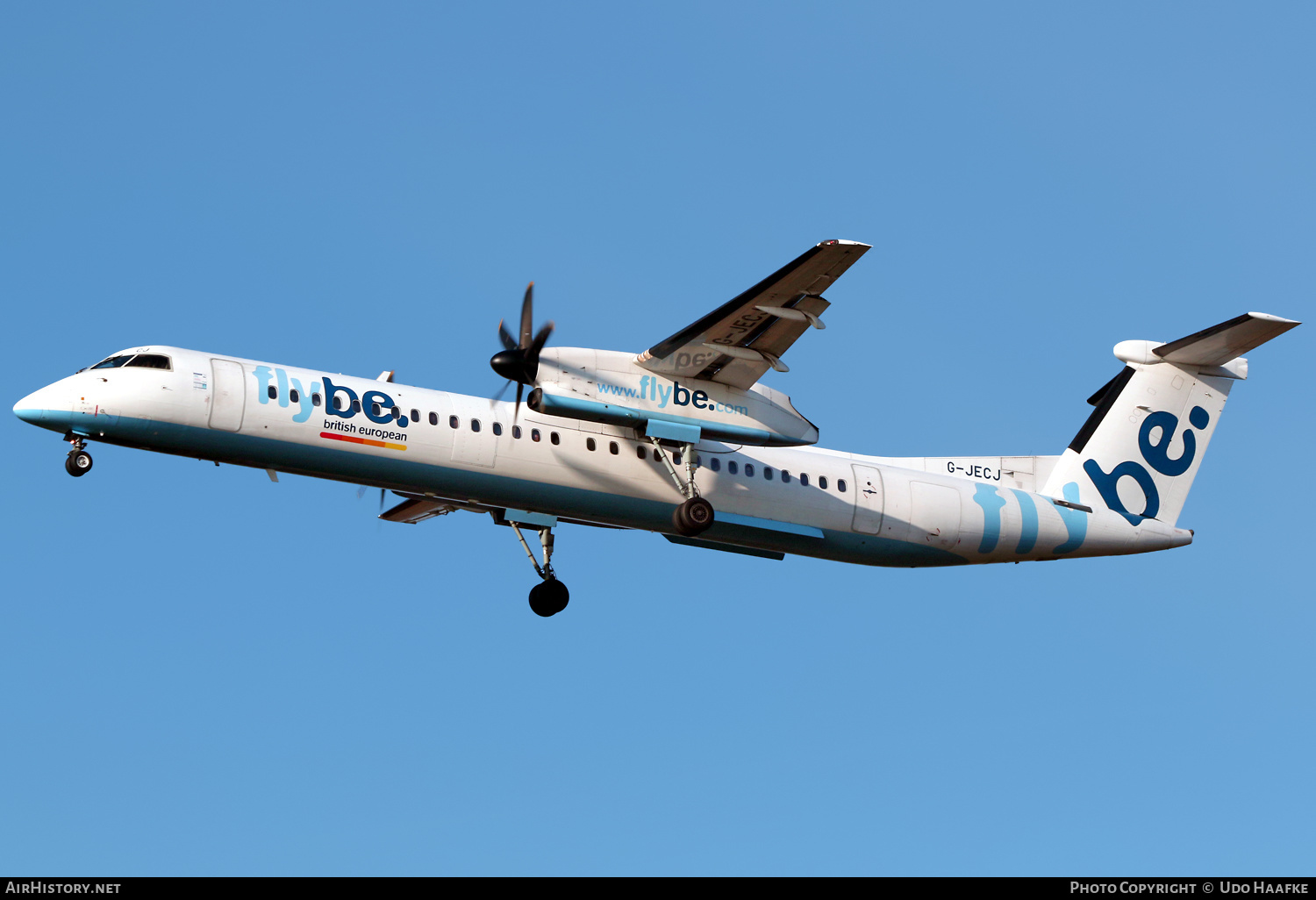 Aircraft Photo of G-JECJ | Bombardier DHC-8-402 Dash 8 | Flybe - British European | AirHistory.net #566945