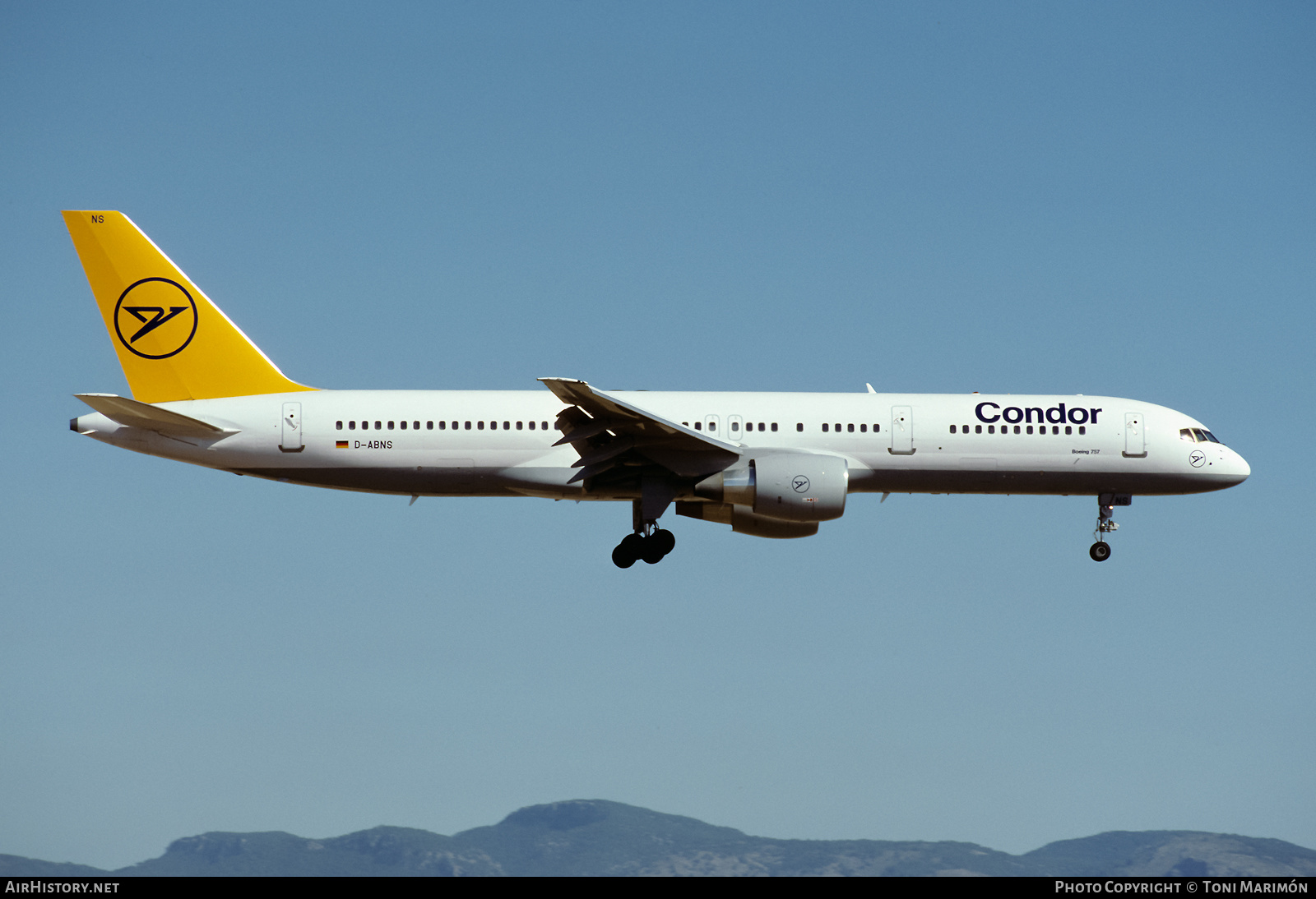 Aircraft Photo of D-ABNS | Boeing 757-230 | Condor Flugdienst | AirHistory.net #567001