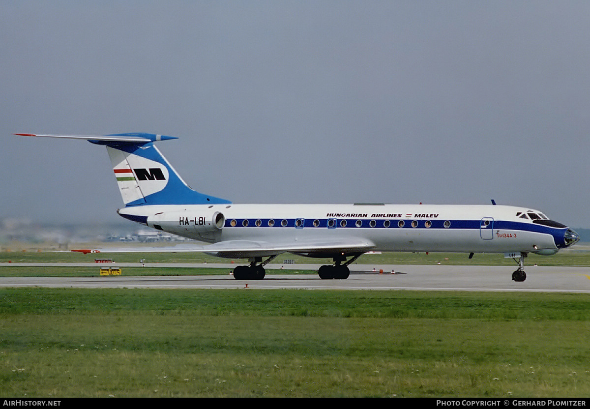 Aircraft Photo of HA-LBI | Tupolev Tu-134A-3 | Malév - Hungarian Airlines | AirHistory.net #567017