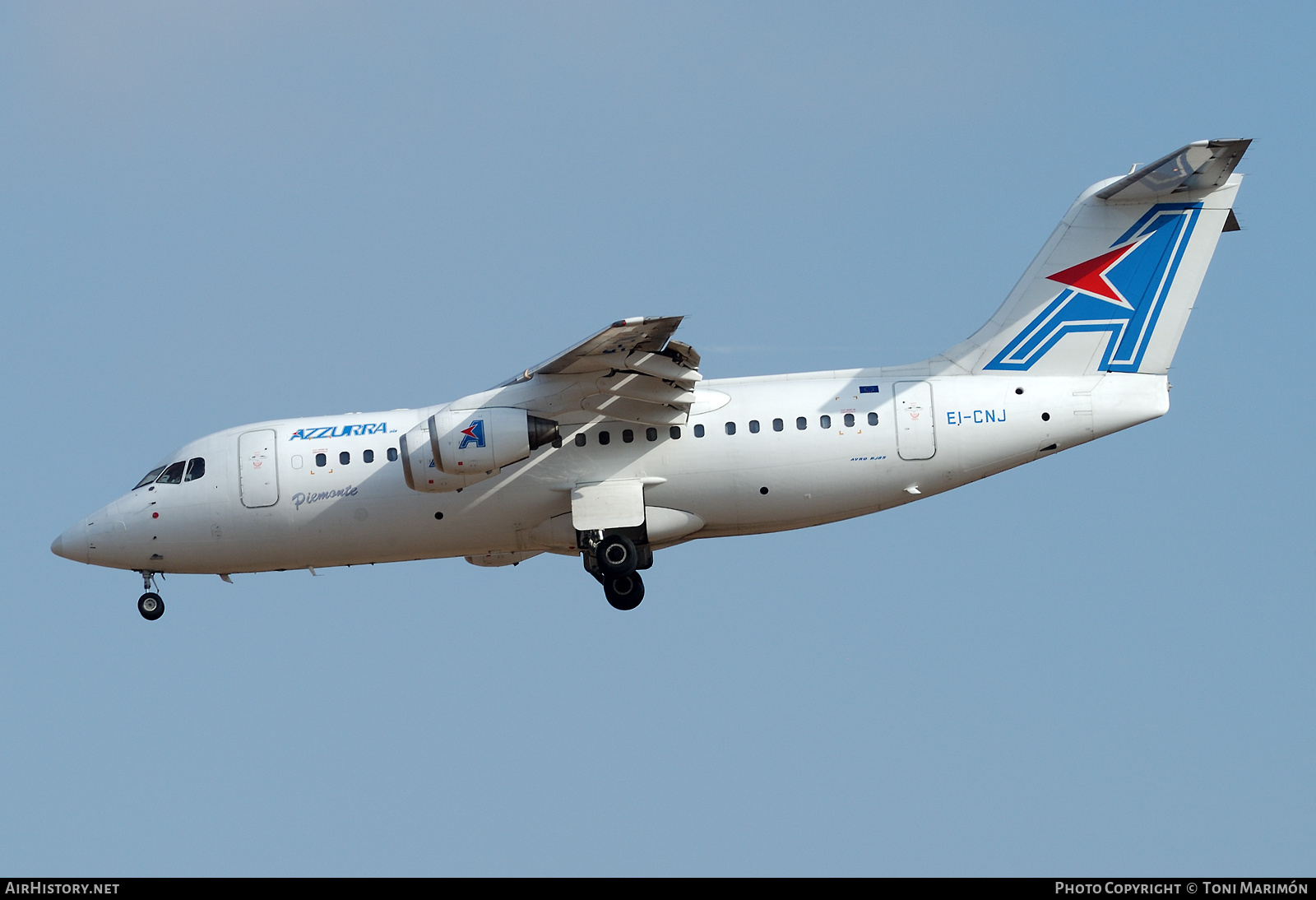 Aircraft Photo of EI-CNJ | British Aerospace Avro 146-RJ85 | Azzurra Air | AirHistory.net #567041