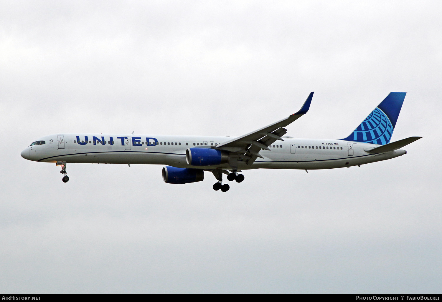 Aircraft Photo of N78866 | Boeing 757-33N | United Airlines | AirHistory.net #567063