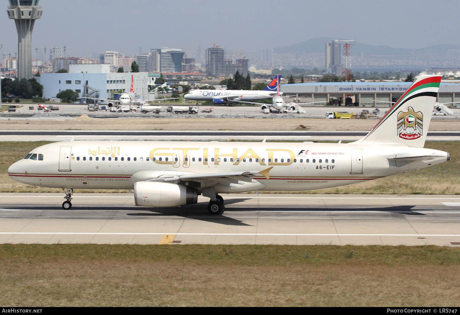 Aircraft Photo of A6-EIF | Airbus A320-232 | Etihad Airways | AirHistory.net #567084